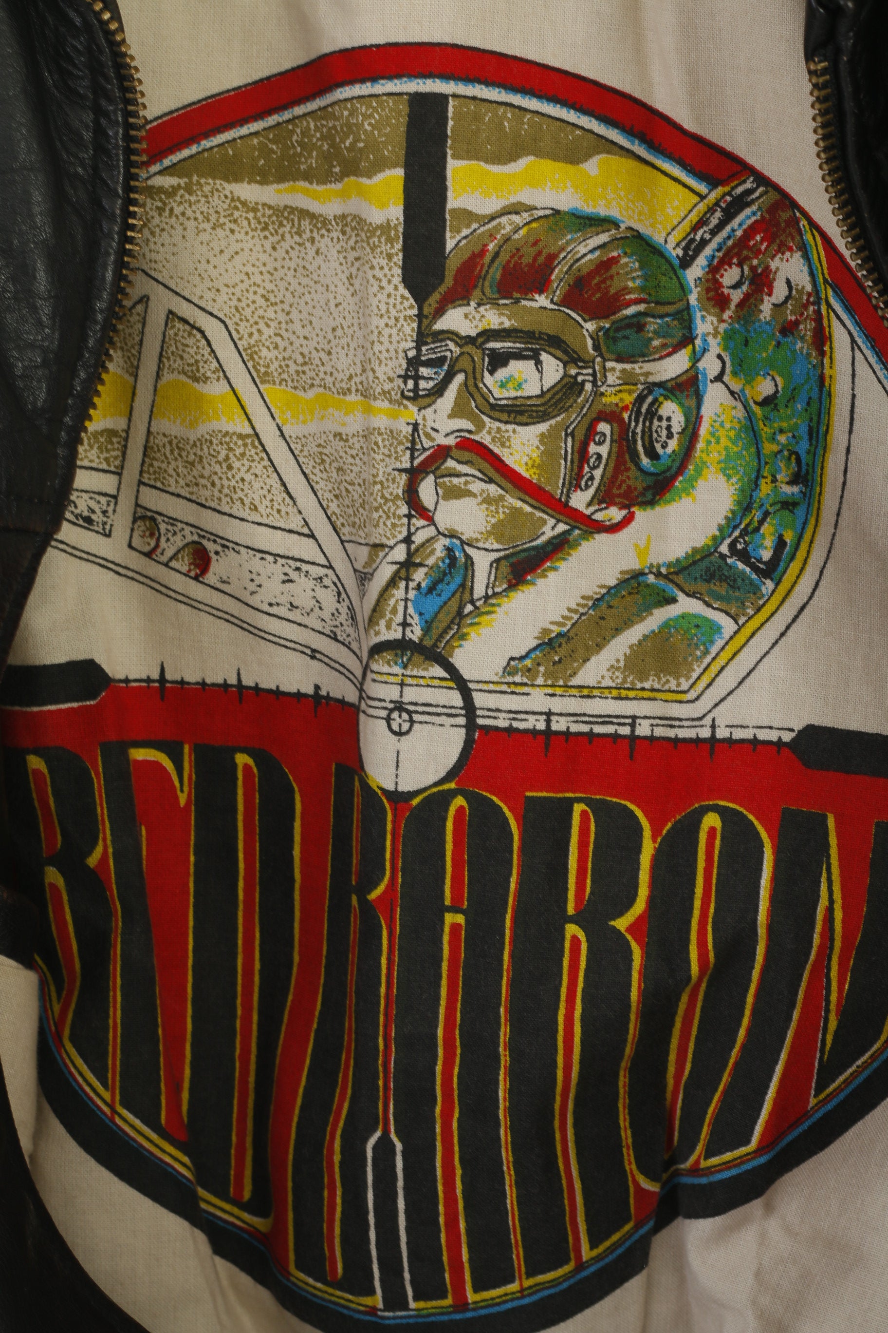 Giacca da uomo Red Baron 40 M. Top da aviatore con zip intera e cintura da pilota vintage in pelle marrone