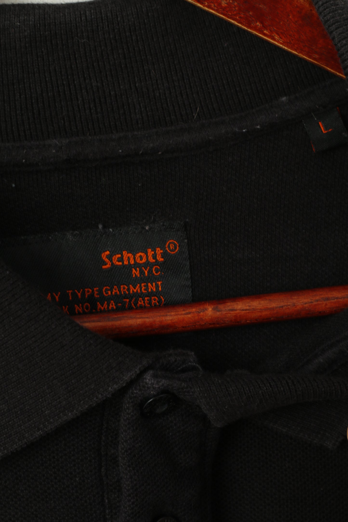 Schott NYC Hommes L Polo Noir Coupe Coton Boutons Détaillés Haut Classique
