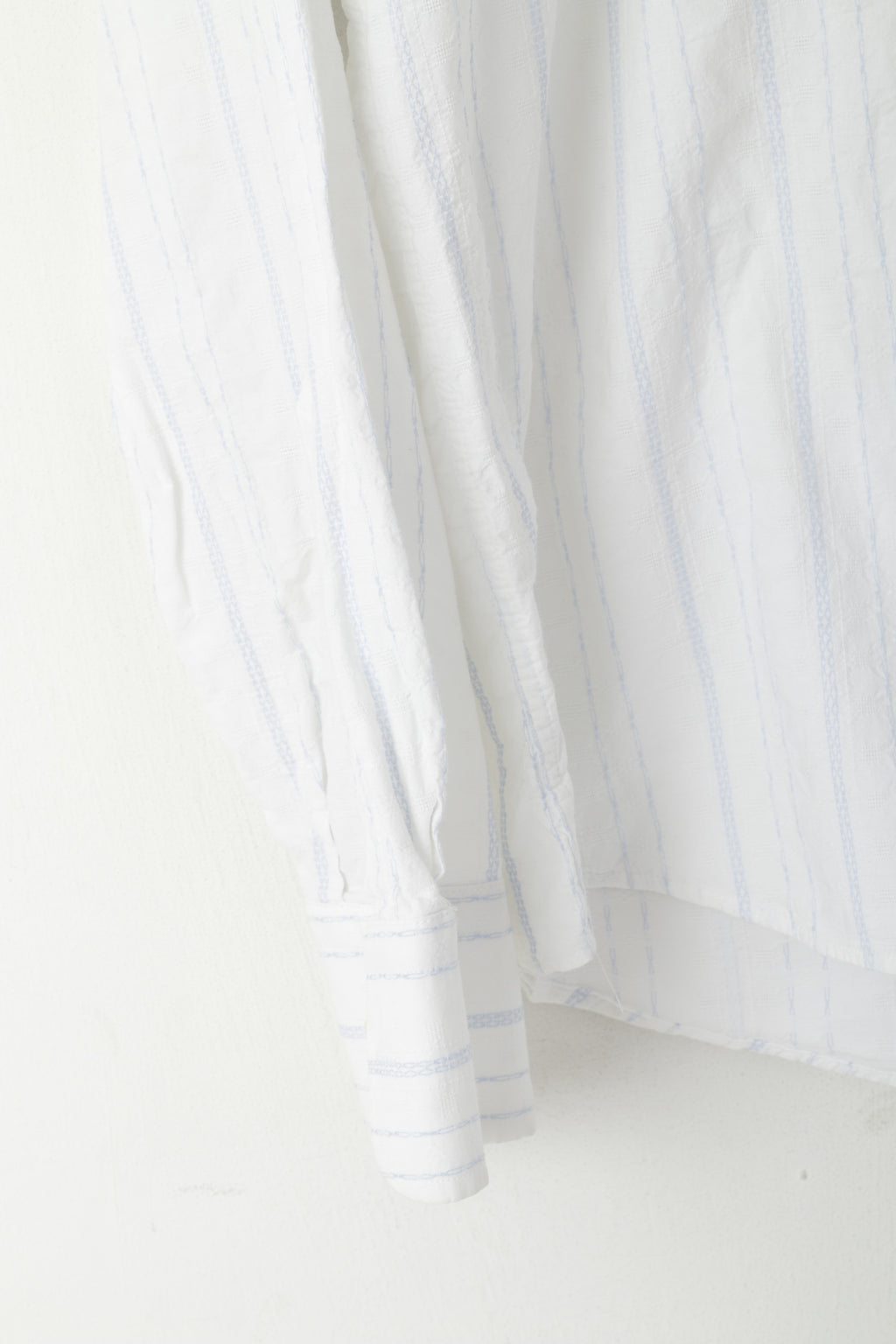 Duck and Cover Men XL (L) Camicia casual Top a maniche lunghe con trama a righe in cotone bianco