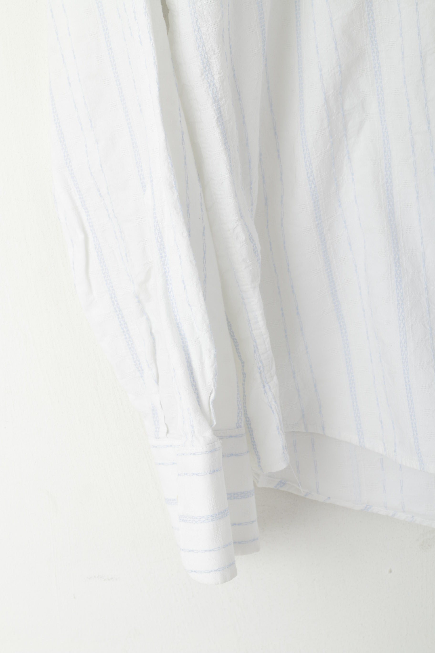 Duck and Cover Men XL (L) Camicia casual Top a maniche lunghe con trama a righe in cotone bianco