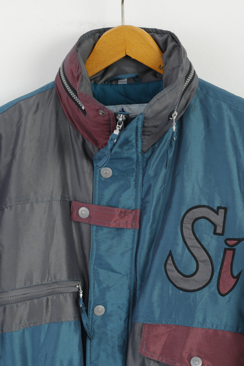 Rodeo C&amp;A Women 176 Combinaison de ski une pièce en nylon brillant vert pour snowboard avec capuche cachée