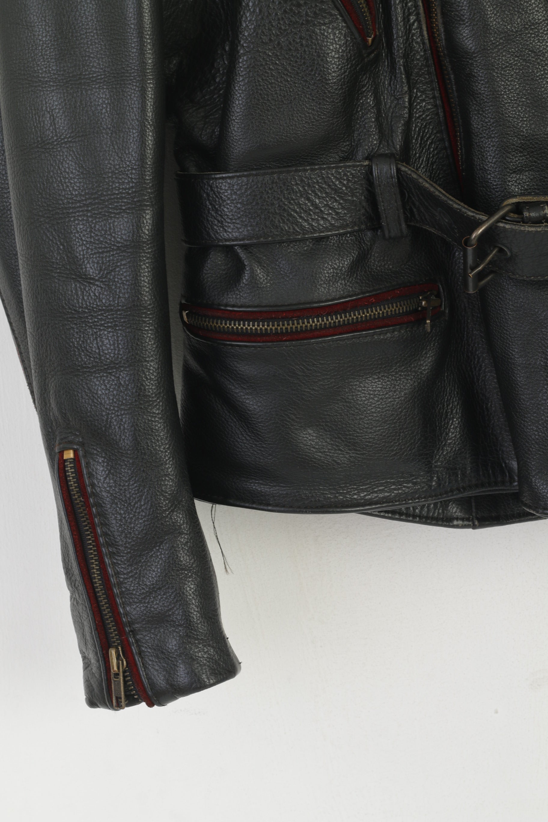 Giacca in pelle da uomo vintage nera Parte superiore foderata con cerniera pesante da motociclista vintage nera