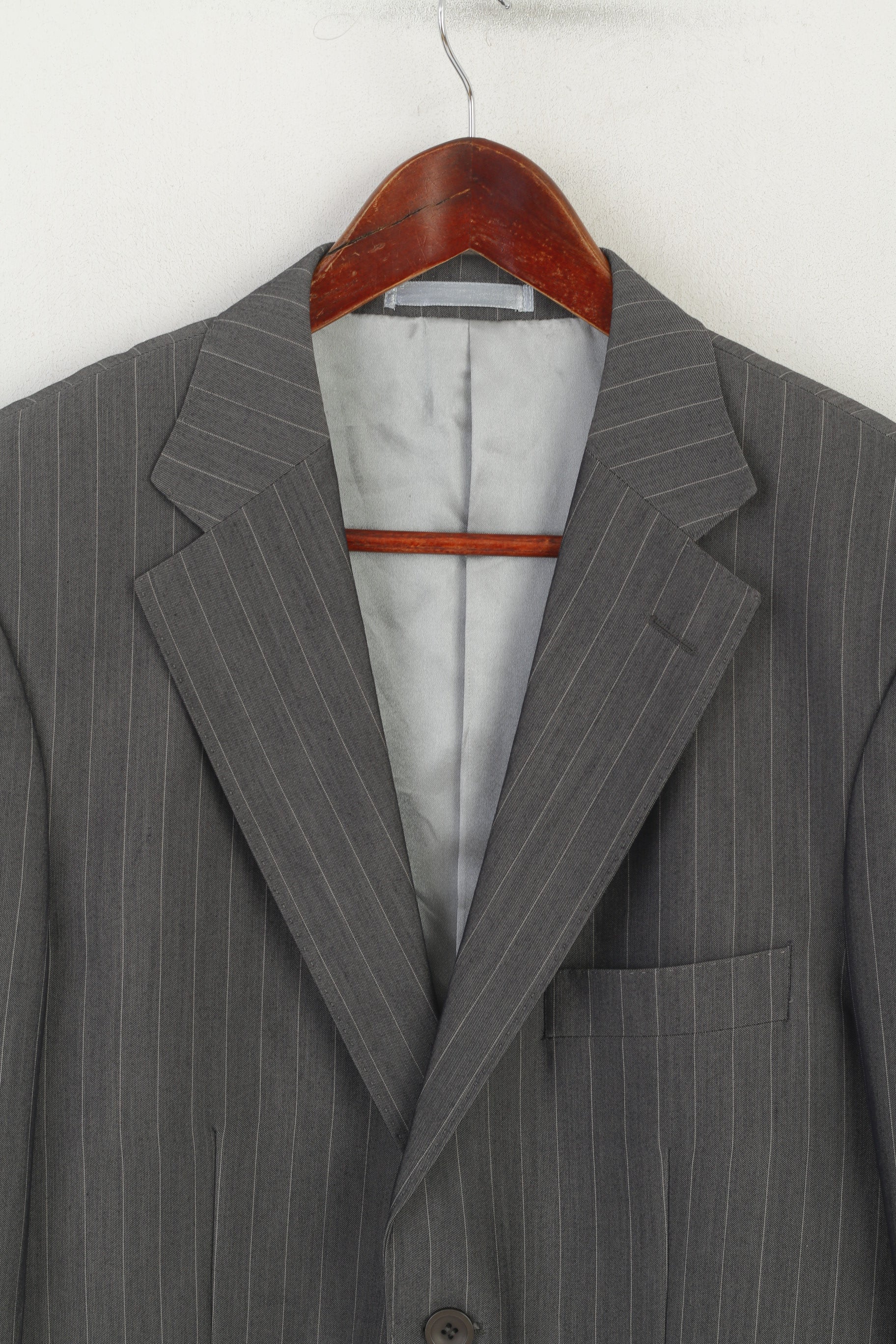 Device Men 38 Blazer Gray Striped  Designed in Italy Single Breasted Vintage Jacket