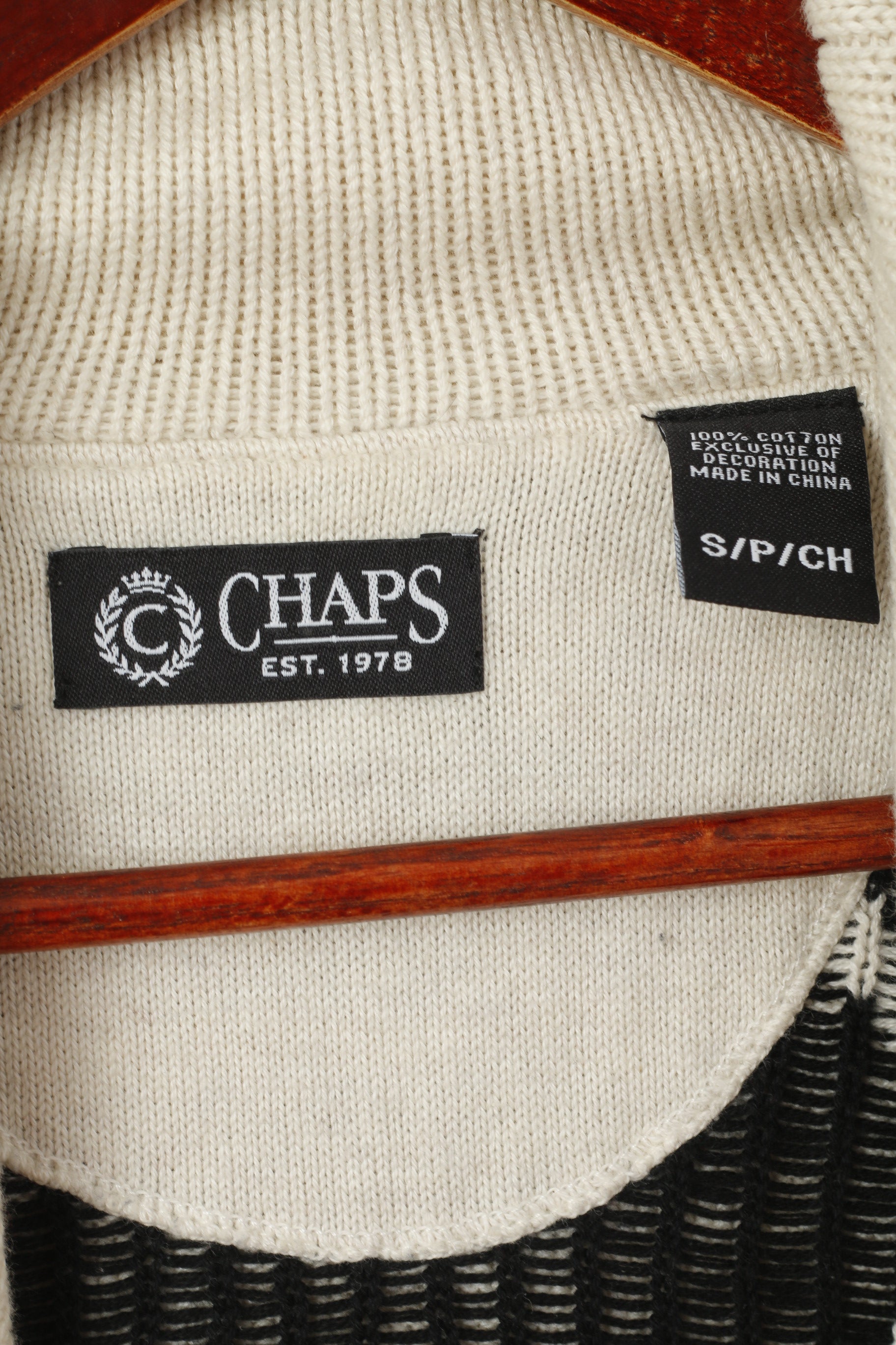 CHAPS Maglione da uomo in cotone color crema con stampa azteca, collo a scialle, classico maglione vintage