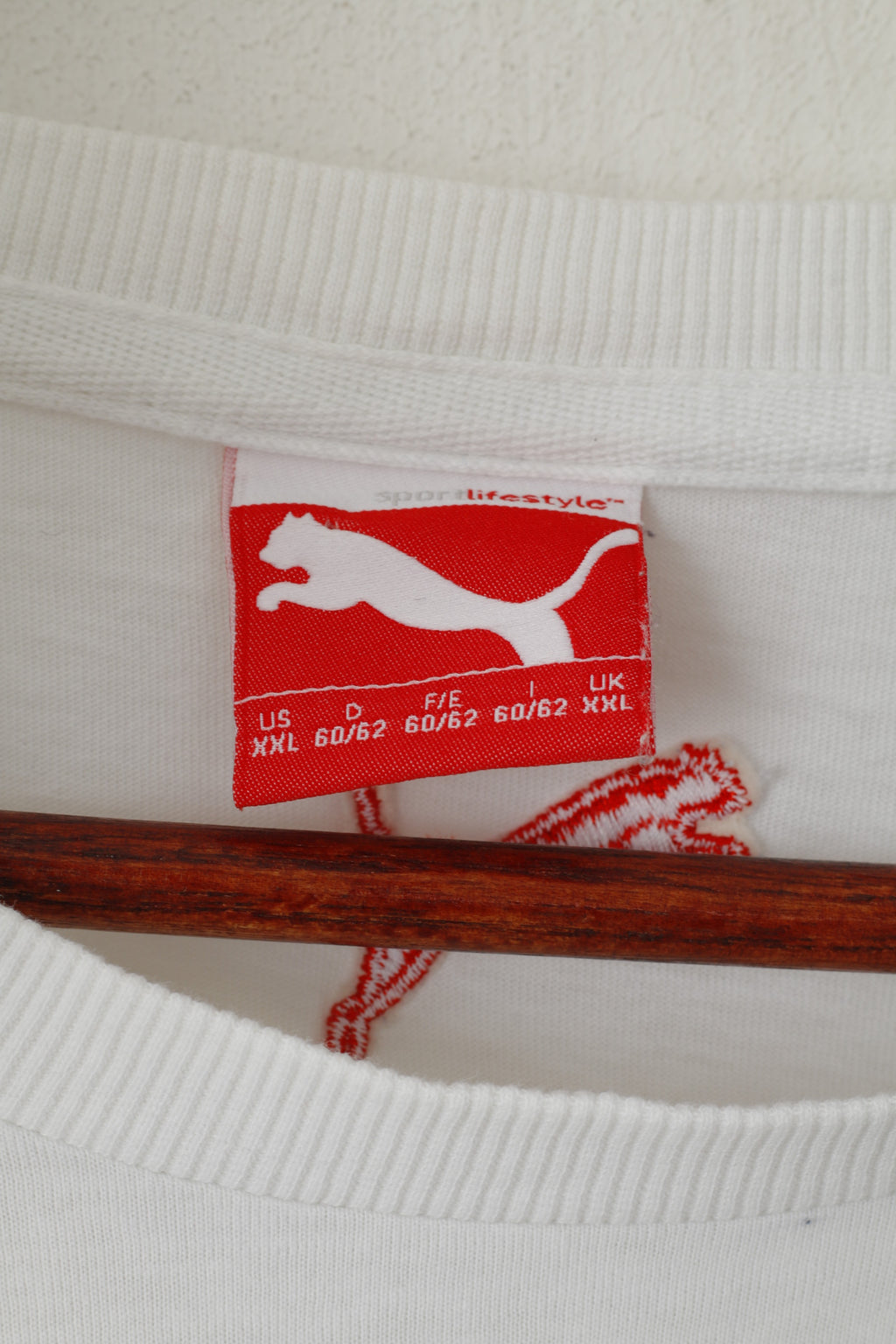 Puma Men XXL  T- Shirt White Cotton Graphi Hello My Name Is Puma Sport Top