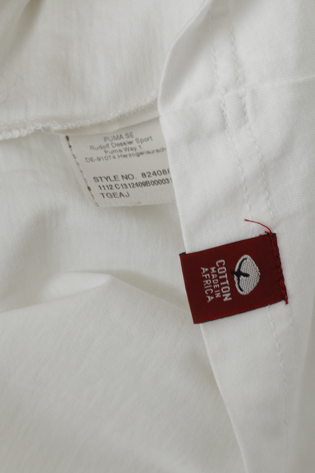 Puma Men XXL  T- Shirt White Cotton Graphi Hello My Name Is Puma Sport Top