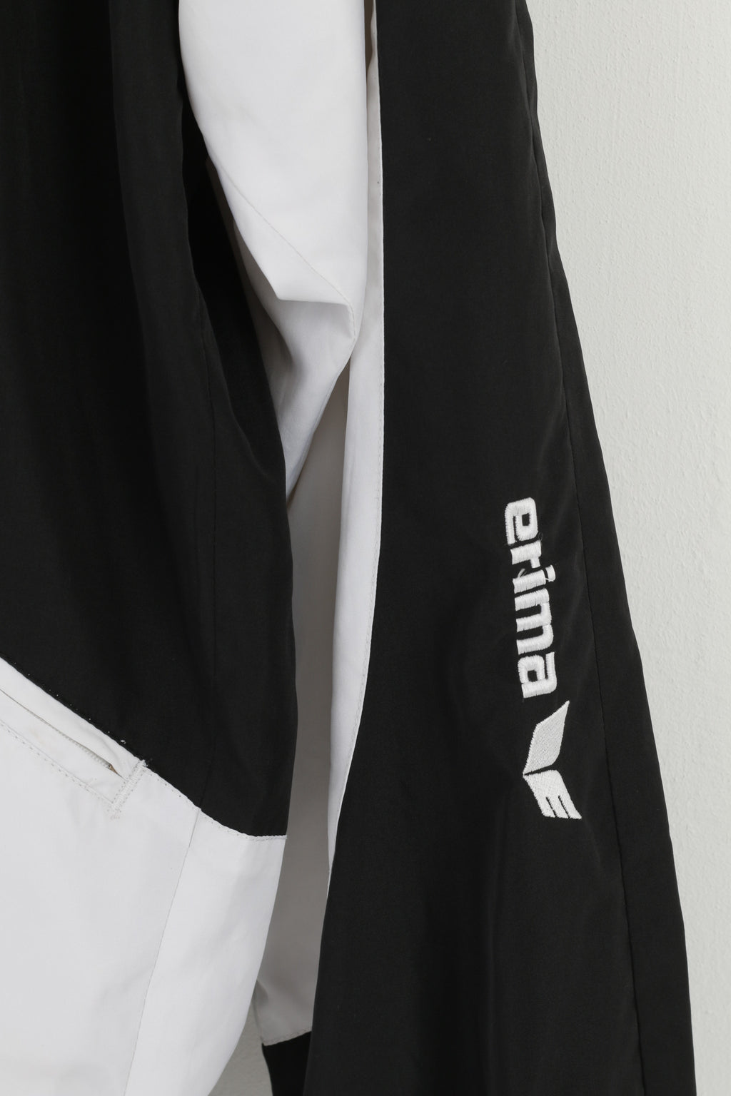 Erima Men 44/46 L Jacket Black Full Zipper F.C.C. Football Lightweight Active Top