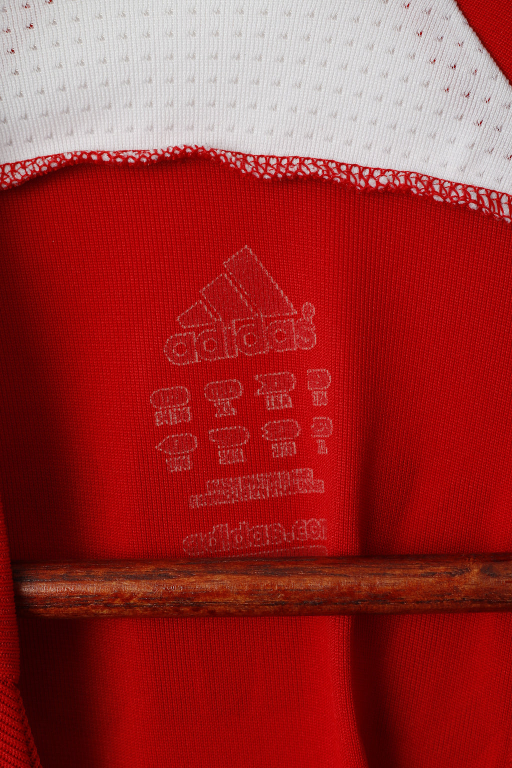 Maglia Adidas Bayern Monaco Ragazzi 16 Età 176 Maglia rossa della squadra di calcio tedesca