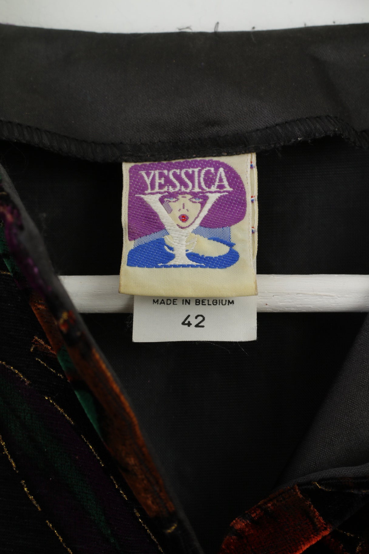 C&A Jessica Womens 42 L Skirt Suit Blazer Skirt Black Floral Vintage Gold Detailed