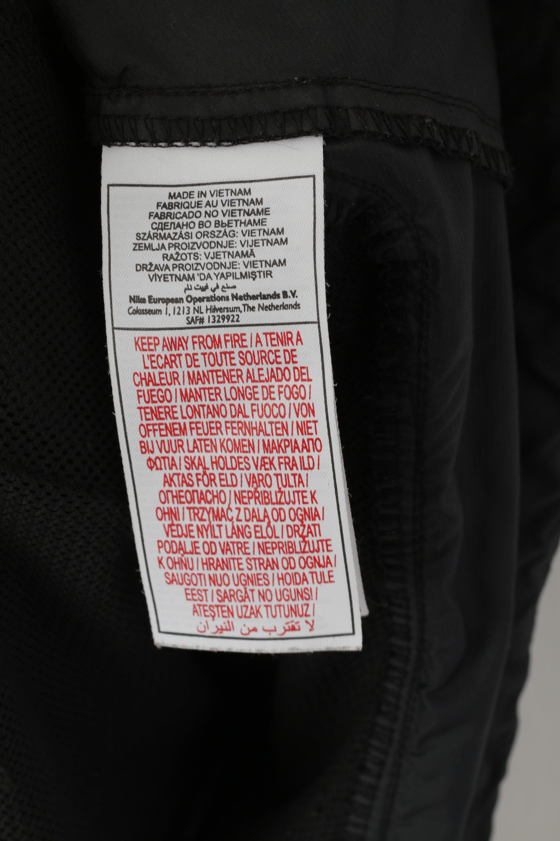 Nike Fitstorm Men L 183 Vest Black Sport Training Bike Run Full Zipper Sleeveless