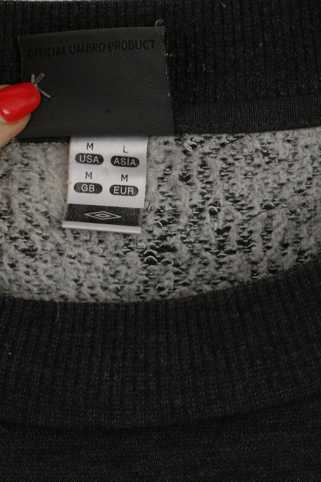 Felpa Umbro da uomo M. Felpa con logo sportivo retrò in cotone grigio scuro