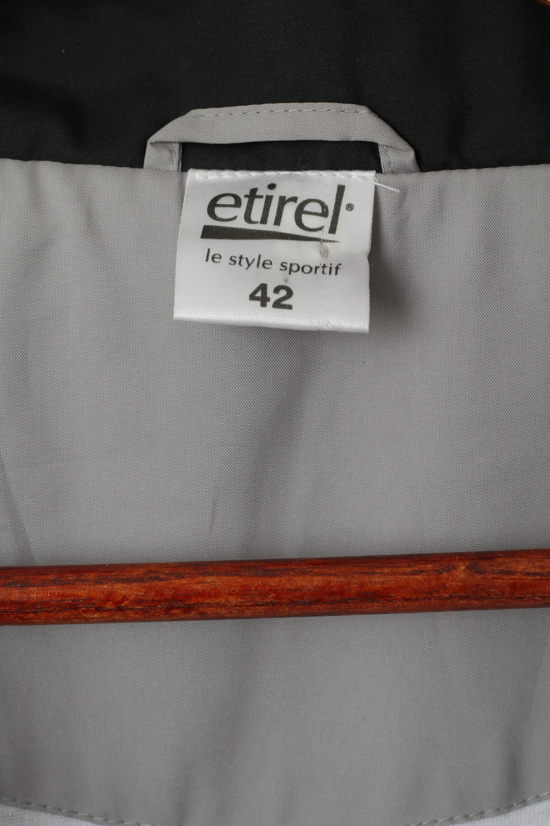 Etirel Le Style Sportif Women 42 L Jacket Gray Sportswear Zip Up ...