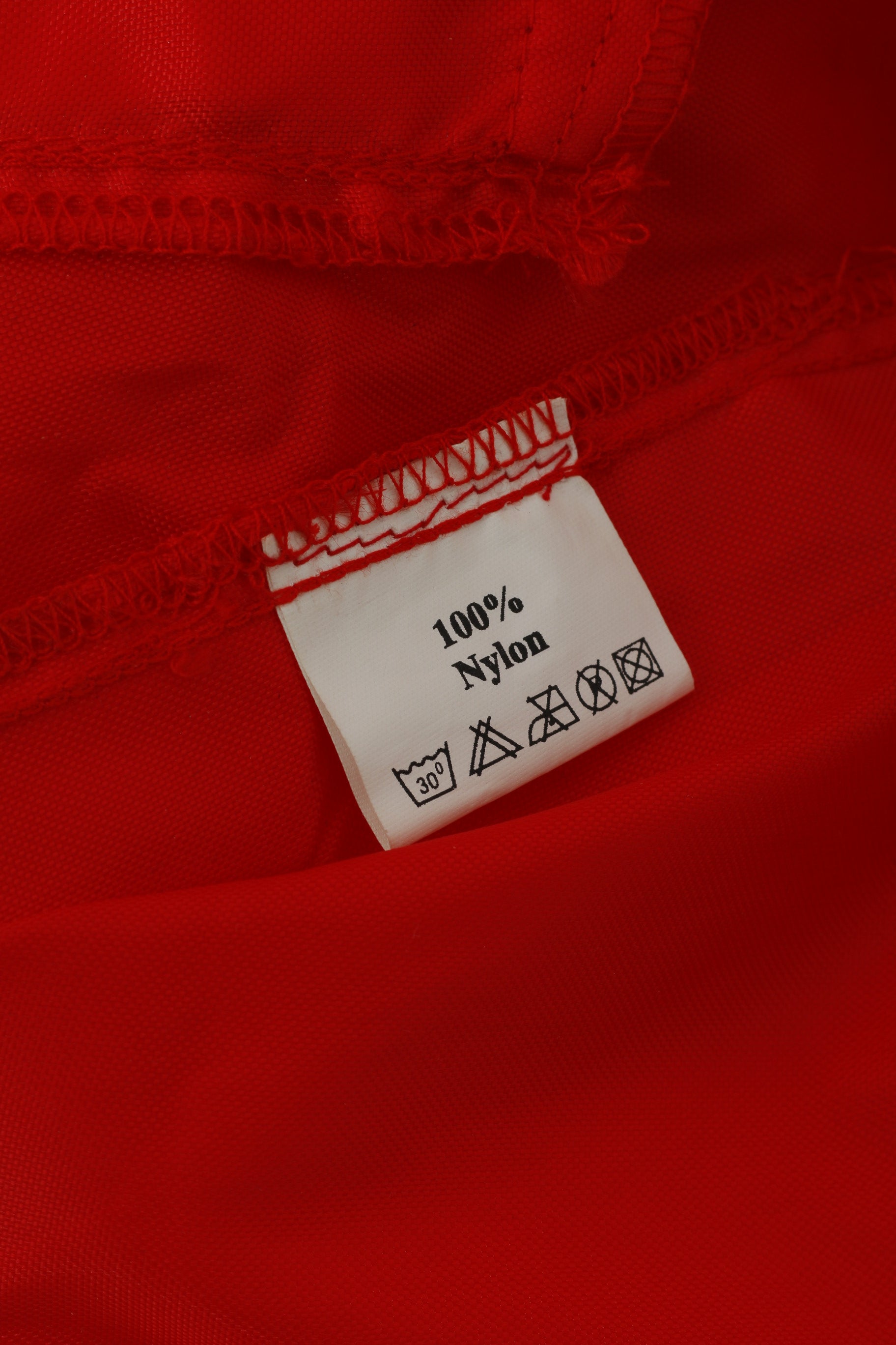 Terra Mitica Men XL Rain Jacket Red Nylon Waterproof Hidden Hood Retro Top