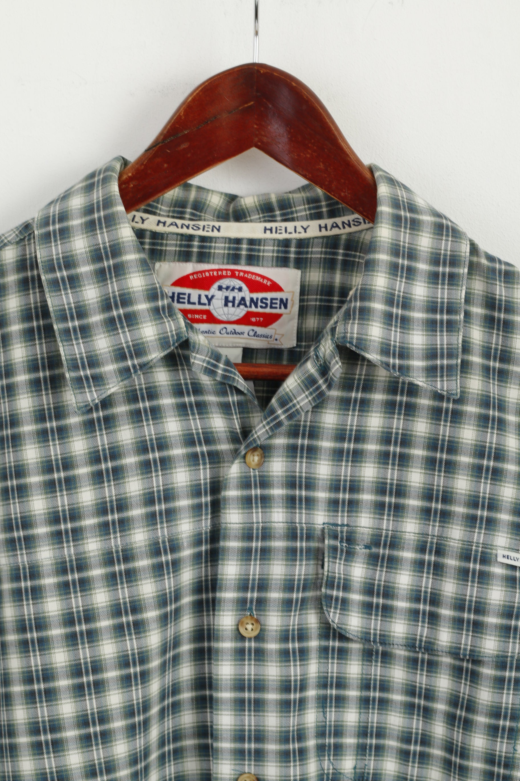 Helly Hansen Men M (L) Casual Shirt Green Check Short Sleeve Cotton Outdoor Top