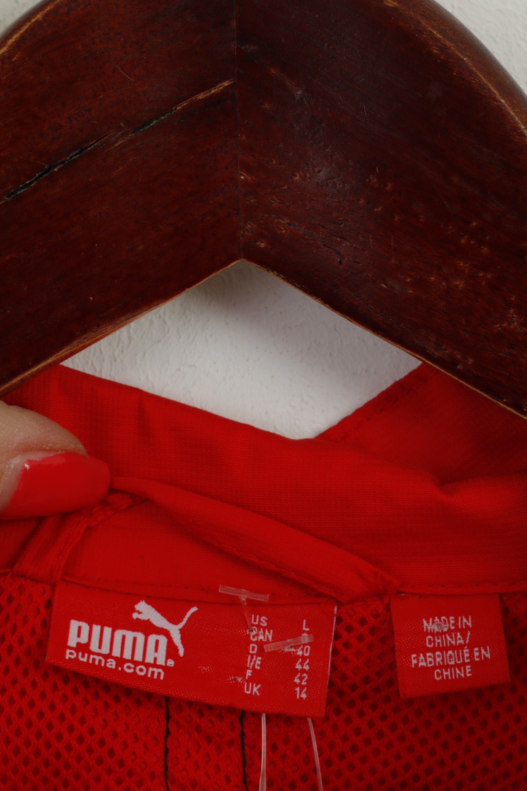 Puma Women 14 L Jacket Red Full Zipper Lightweight Norway Run Active Top