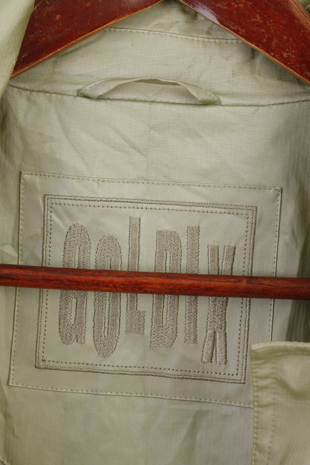 Goldix Femmes 22 XXL Manteau Or Brillant Coton Wax Simple Boutonnage Haut Rétro