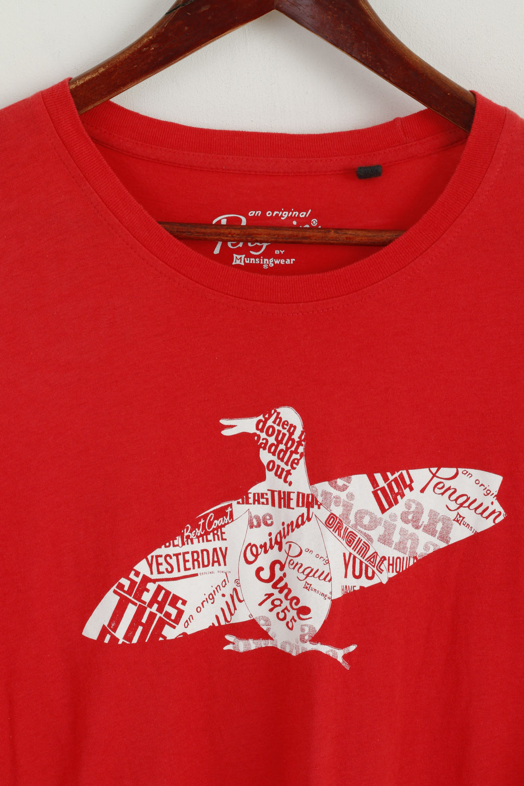 Penguin by Munsingwear Men XL T- Shirt Red Graphic Crew Neck Stretch Cotton Top