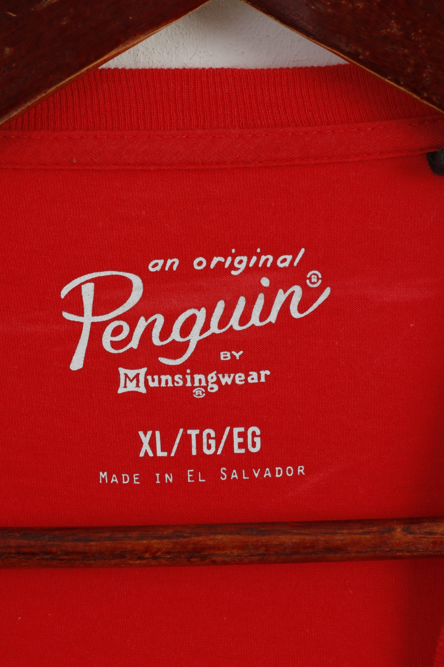 Penguin by Munsingwear Men XL T- Shirt Red Graphic Crew Neck Stretch Cotton Top