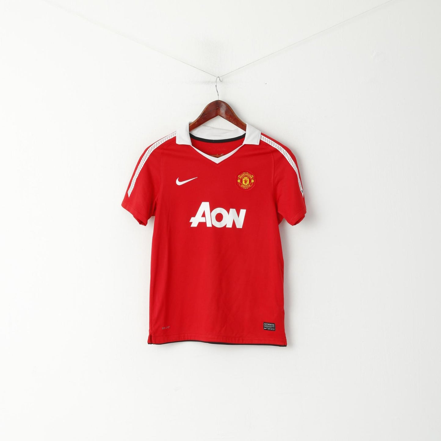 Nike Manchester United Boys 12 /13 Age 152 Polo Shirt Red Football Jersey Top