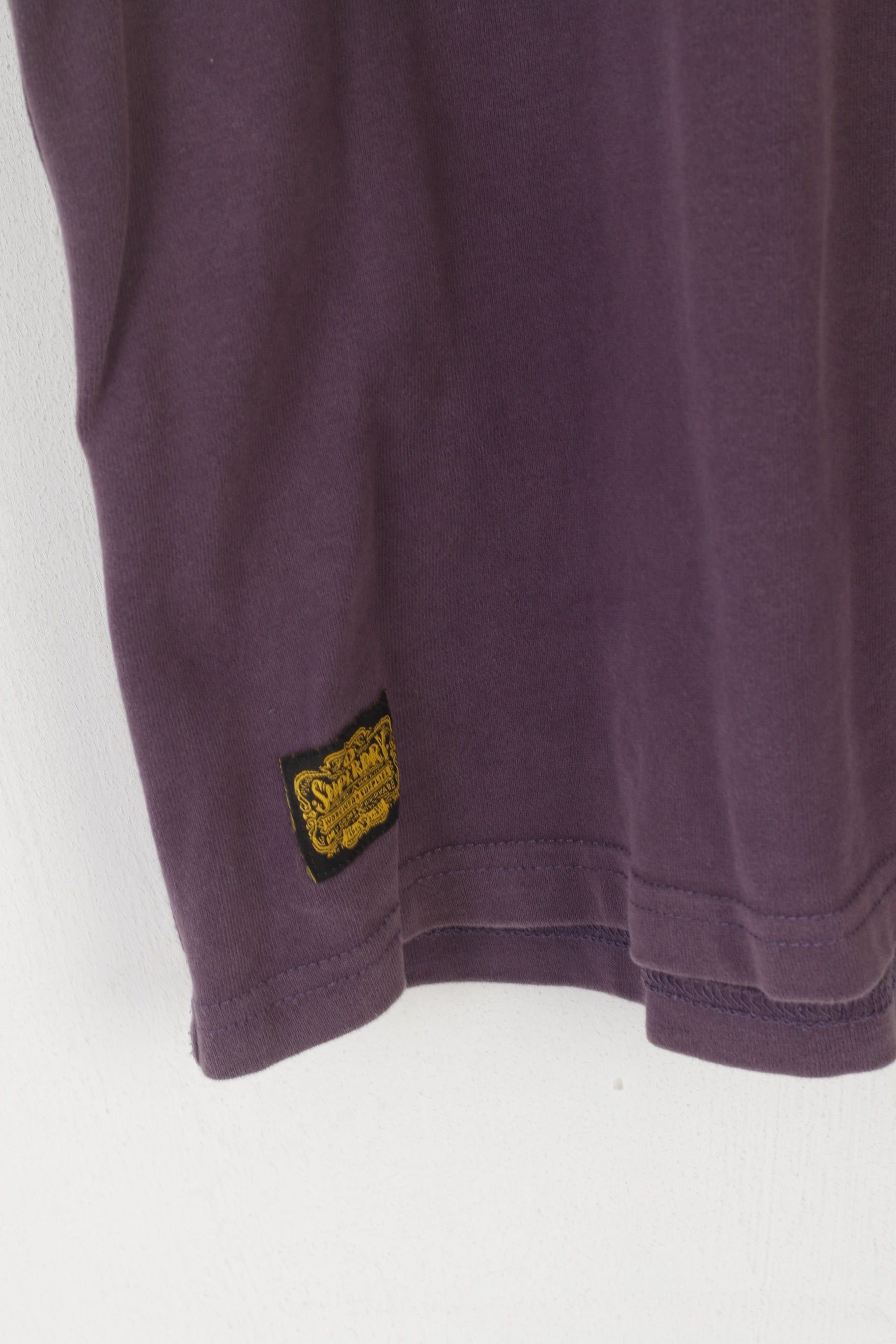 Camicia da uomo Superdry XL (L) Top con scollo a V spartano con grafica in cotone sbiadito viola