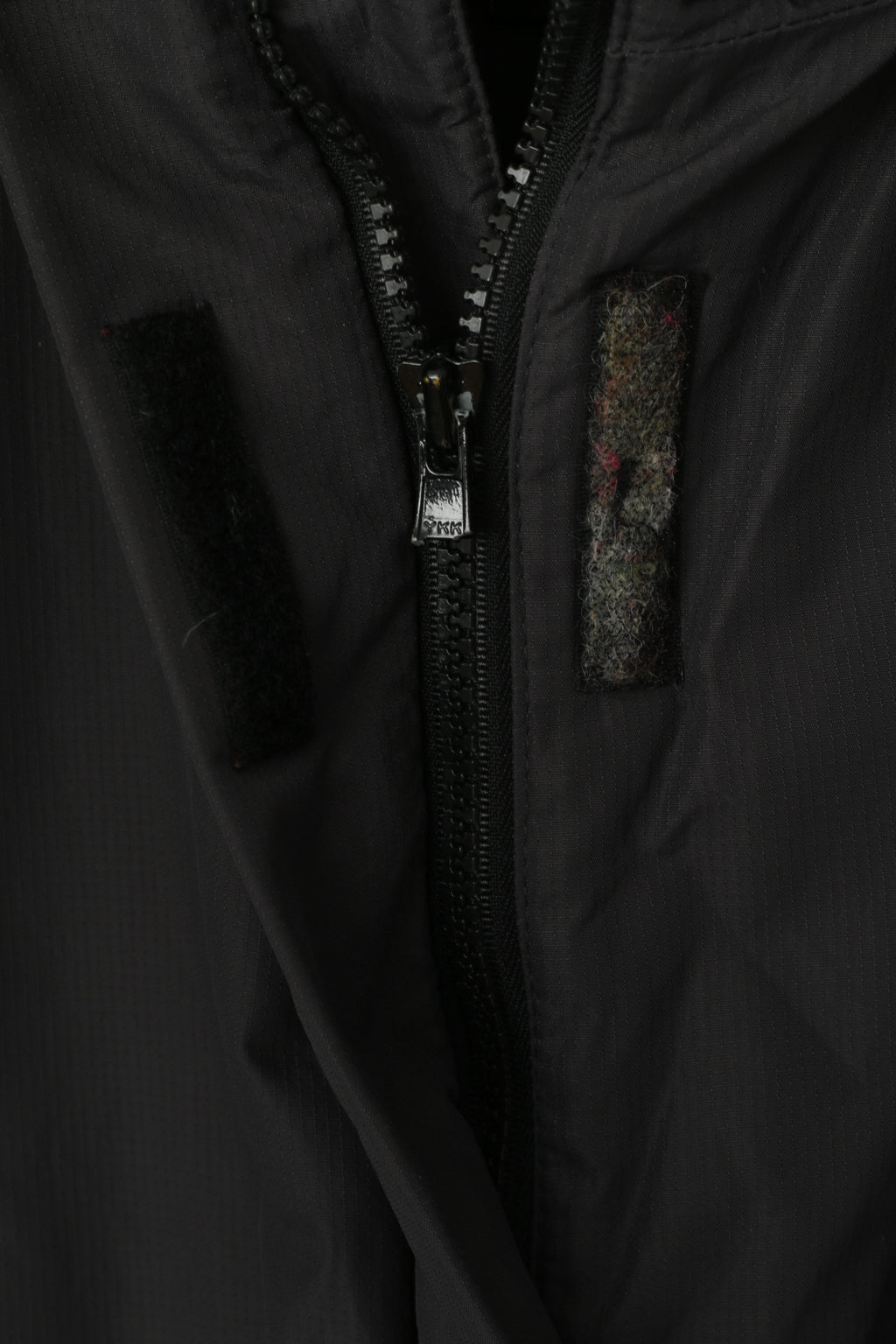 Giacca da donna Helly Hansen M Parka da esterno con cappuccio in nylon imbottito grigio