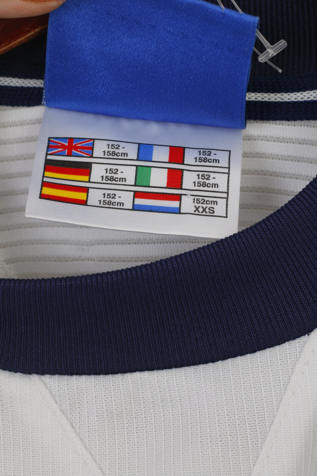 Umbro Manchester United Boys 152-158 Shirt White Vapa Tech Football Jersey Top