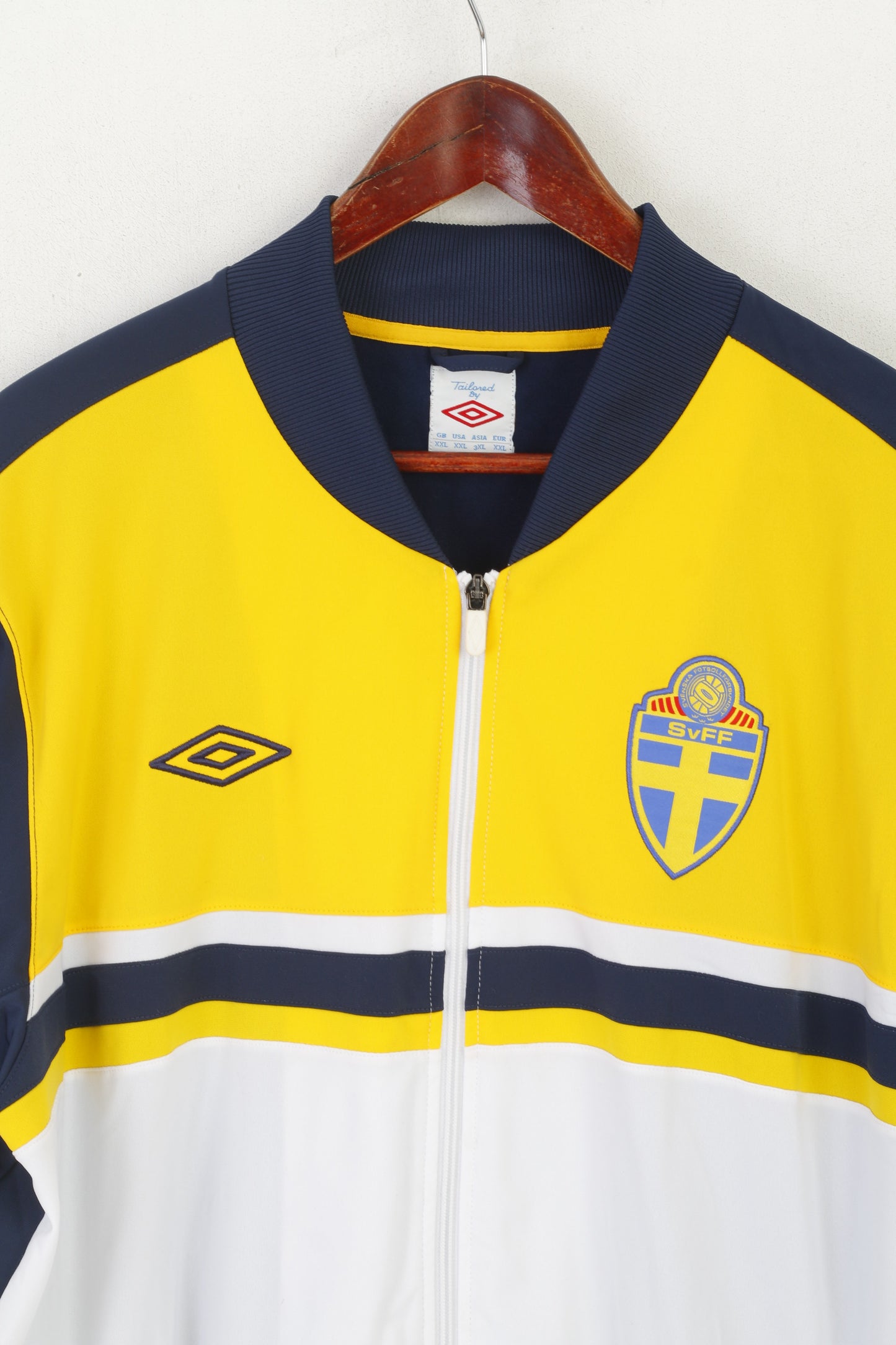 Umbro Men XXL Sweatshirt Navy Yellow SvFF Svenska Football Zip Up Track Top