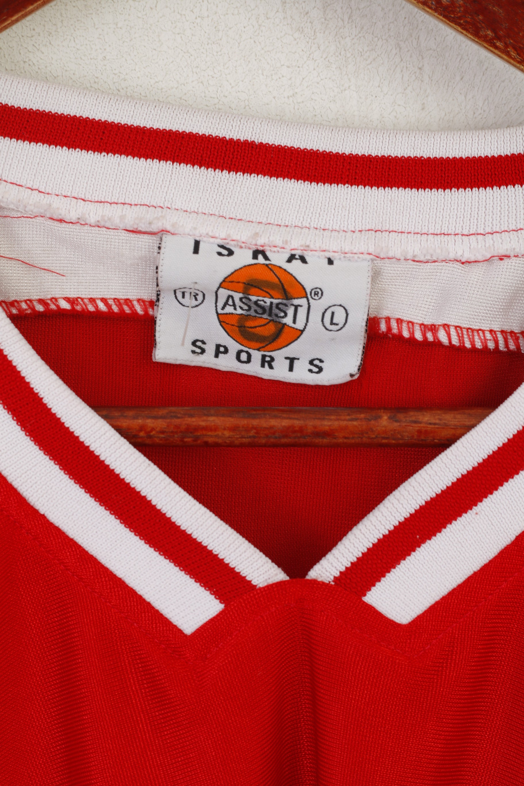 ISKAY Sports Assist Men L Shirt Red Vintage Basketball Nordlingen V Neck Jersey Top
