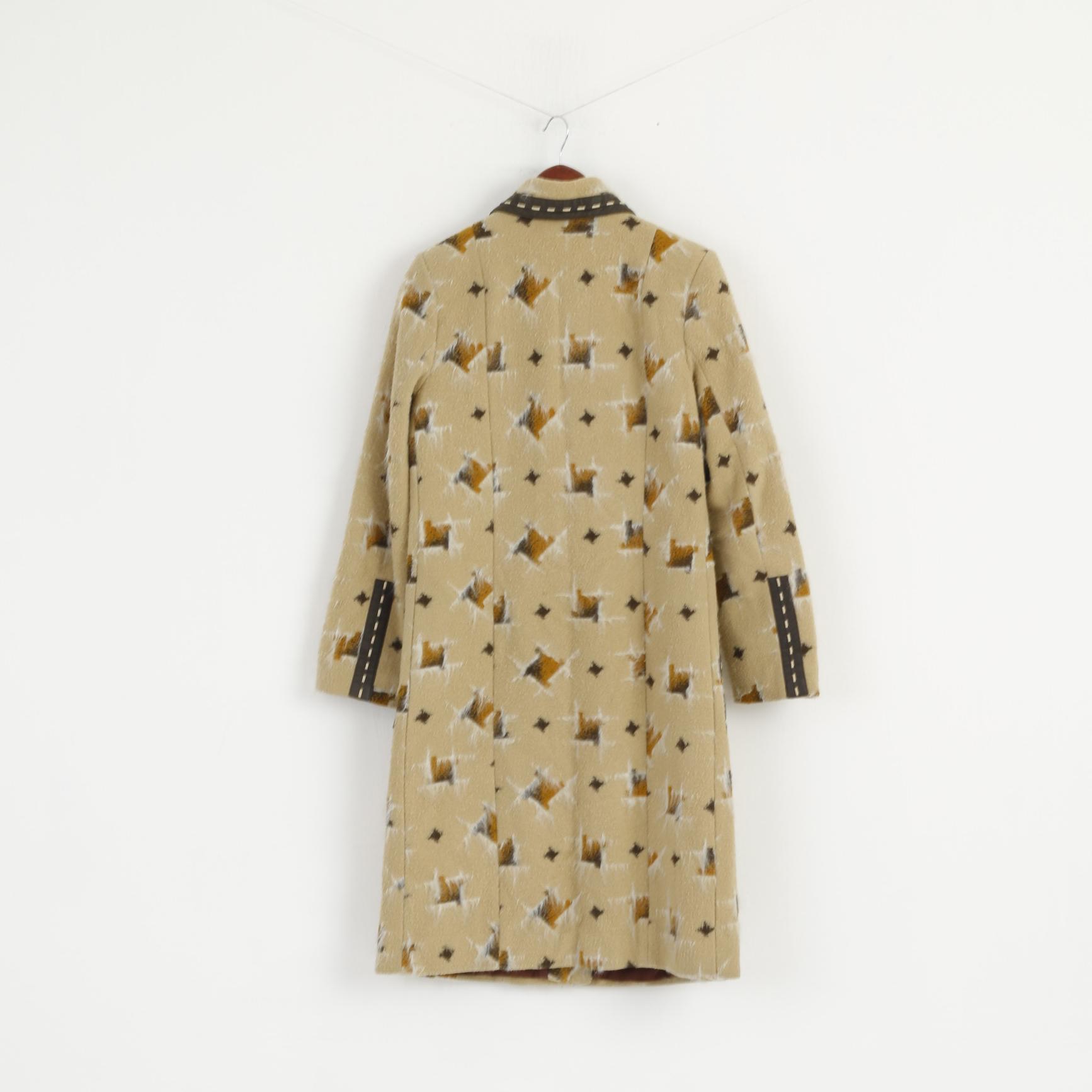 Classic Style Women S Coat Beige Vintage Magnesium Clasp Patterned Retro Top