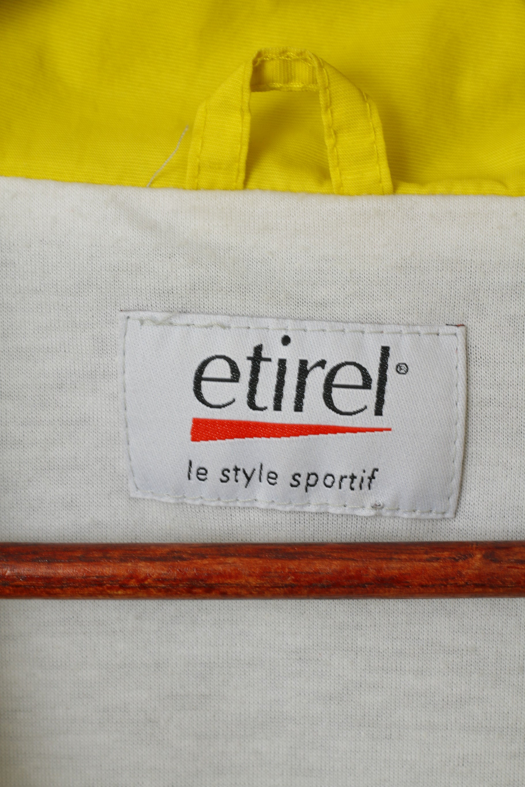 Etirel le style Sportif Men XXL Jacket Grey Pullover Sportswewar Lightweigt Top