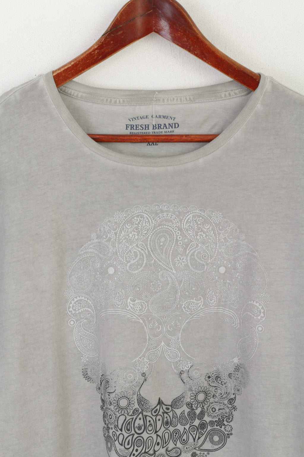 Camicia XXL da uomo di marca fresca Top girocollo elasticizzato con teschio grafico in cotone grigio