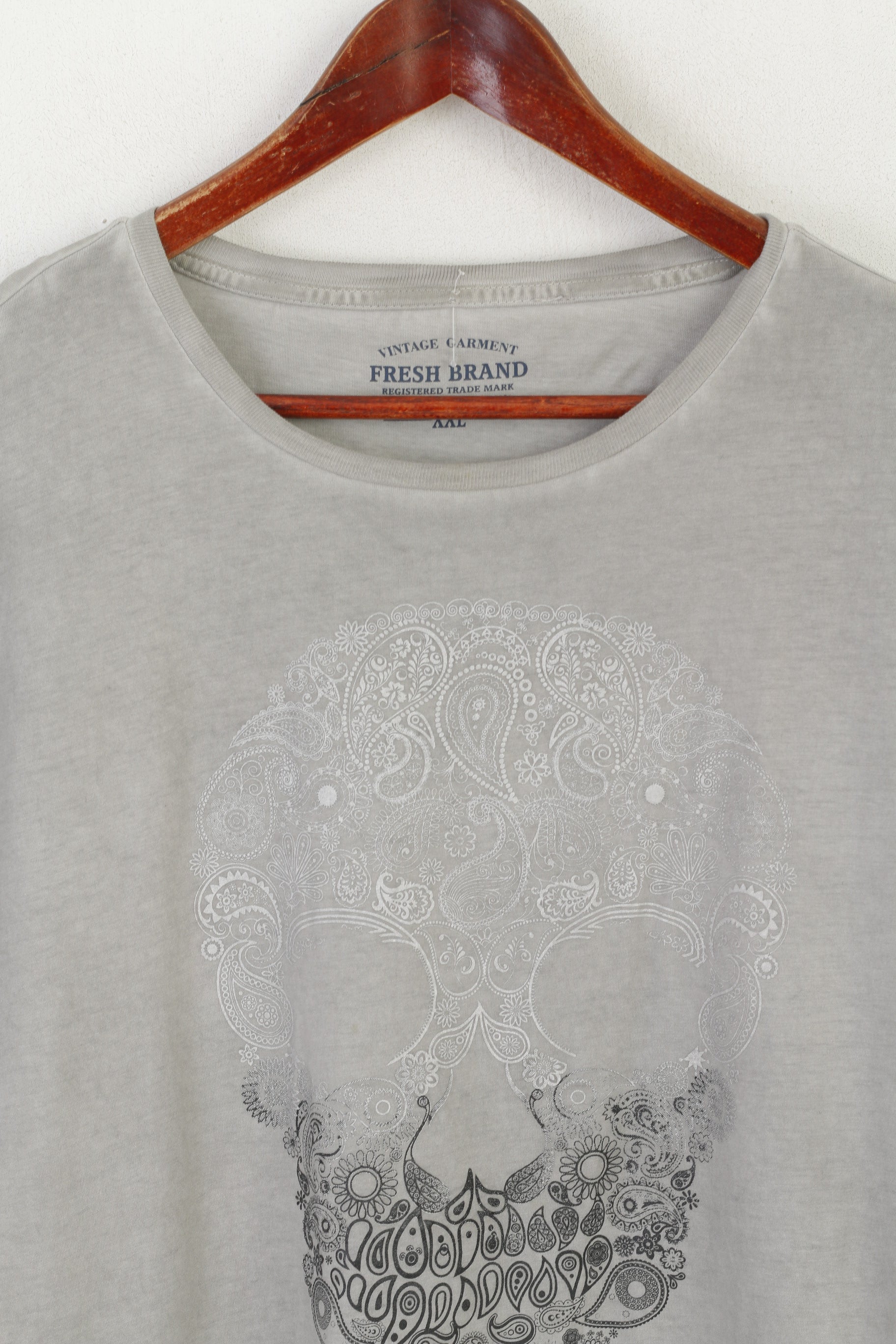 Camicia XXL da uomo di marca fresca Top girocollo elasticizzato con teschio grafico in cotone grigio