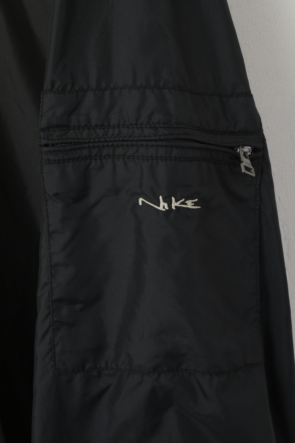 Nike Homme L 183 Veste Noir Nylon Imperméable Full Zip vintage Sportswear Top