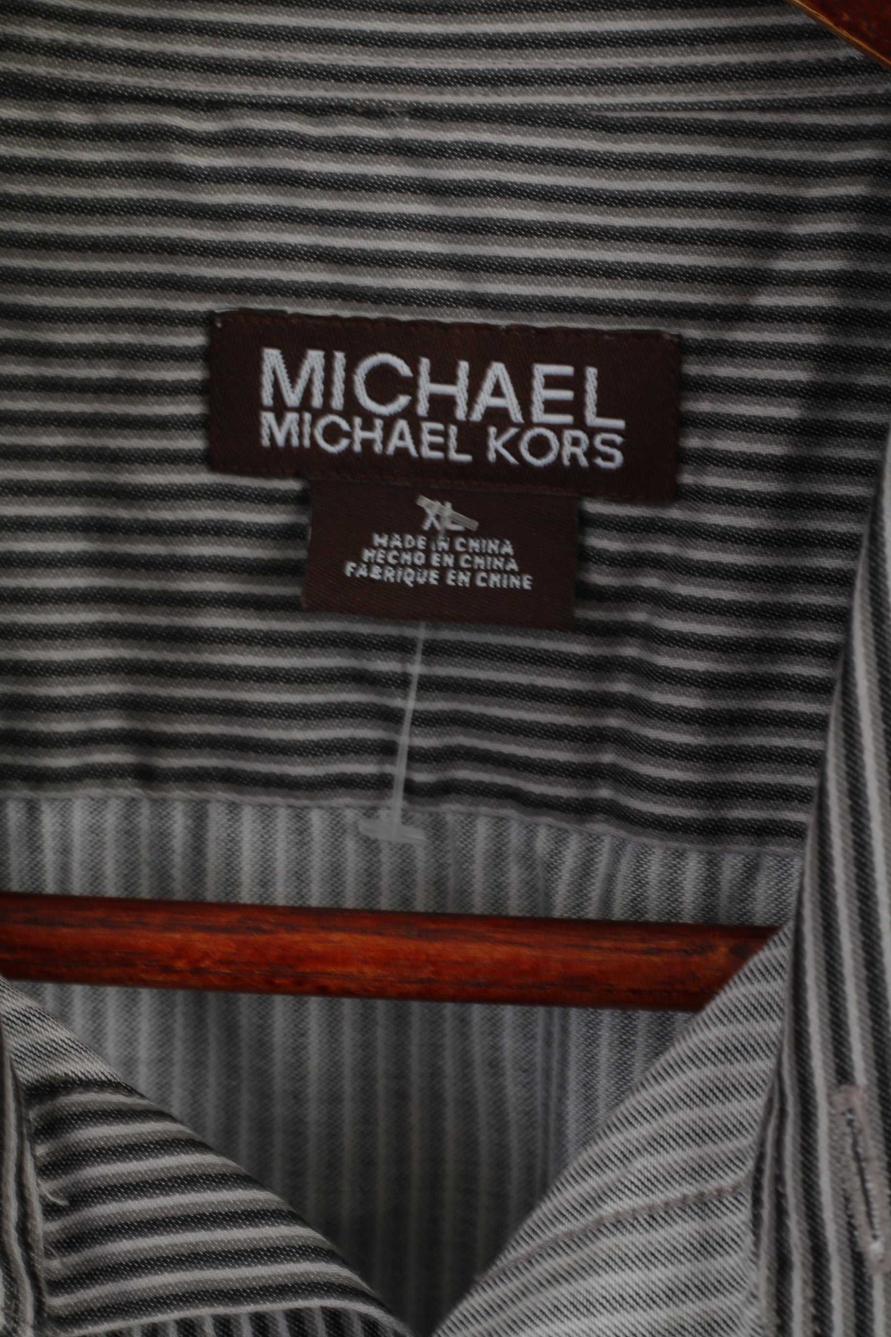 Michael Kors Men XL Casual Shirt Grey Cotton Striped Long Sleeve Detailed Buttons Top