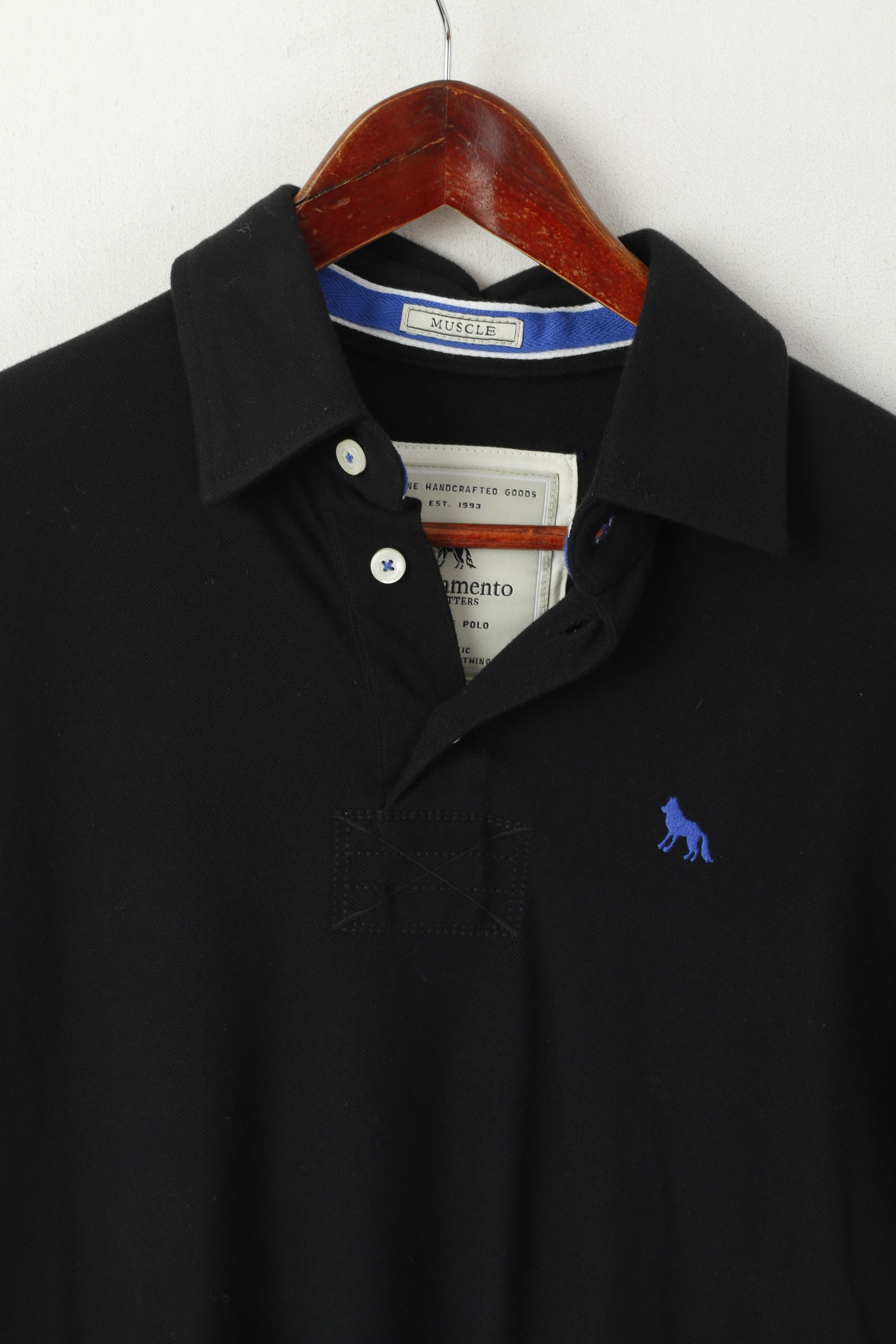 Acostamento Outfitters Men M Polo Shirt Black Muscle Fit The Wolf Polo Stretch Top