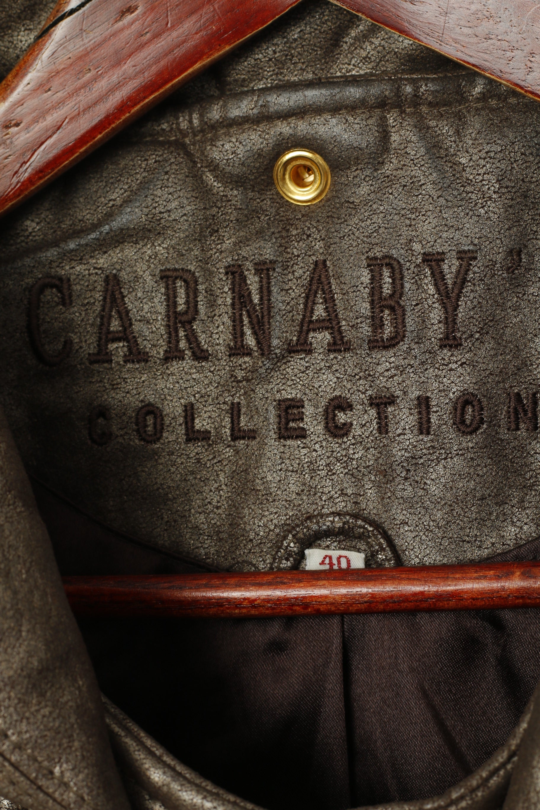 Carnaby's Collection Women 40 L Bodywarmer Brown Gold Leather Padded Retro Snaps Vest