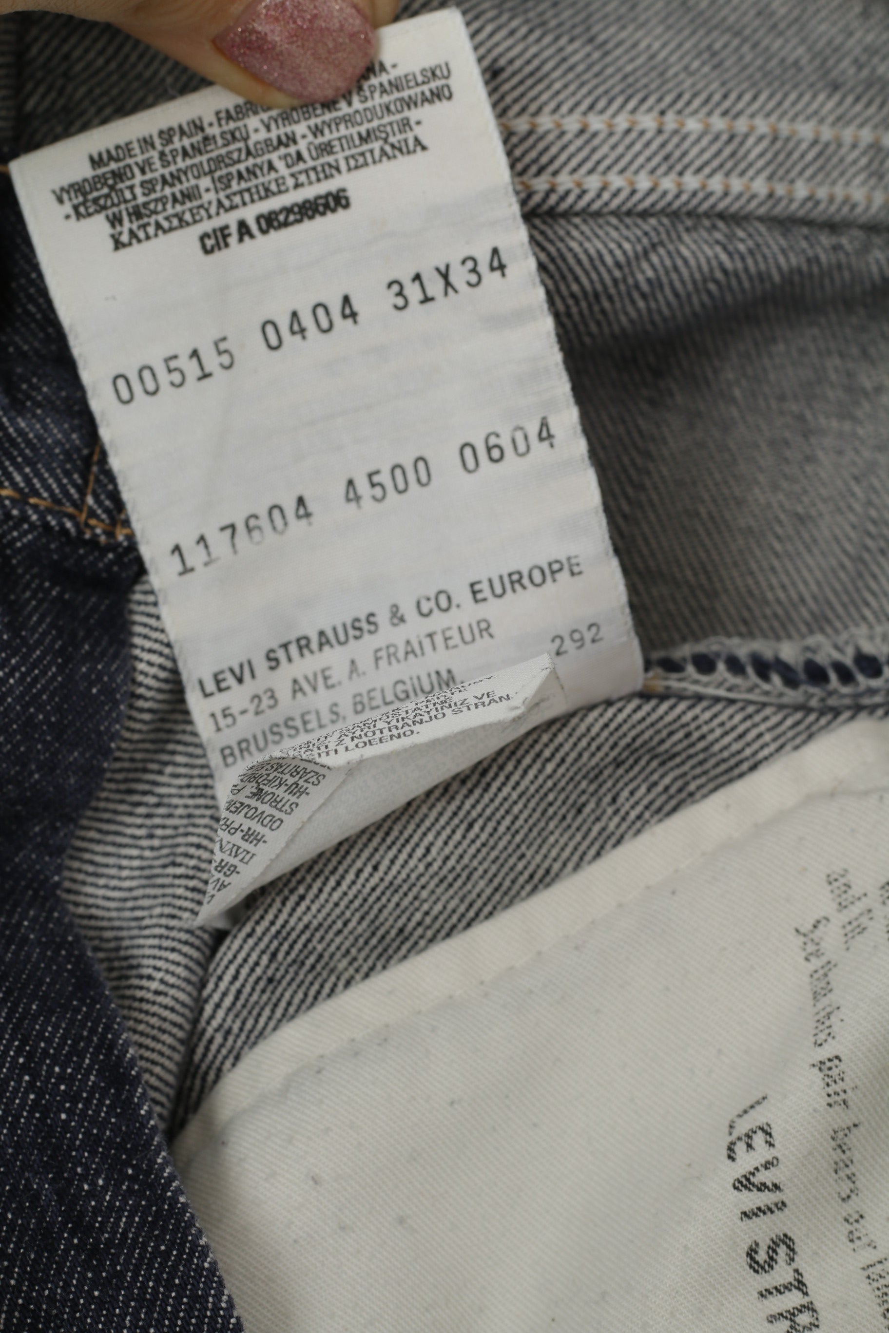 Levi Strauss &amp; CO. Uomo W 31 L 34 Pantaloni 515 Jeans Denim Pantaloni classici in cotone blu scuro