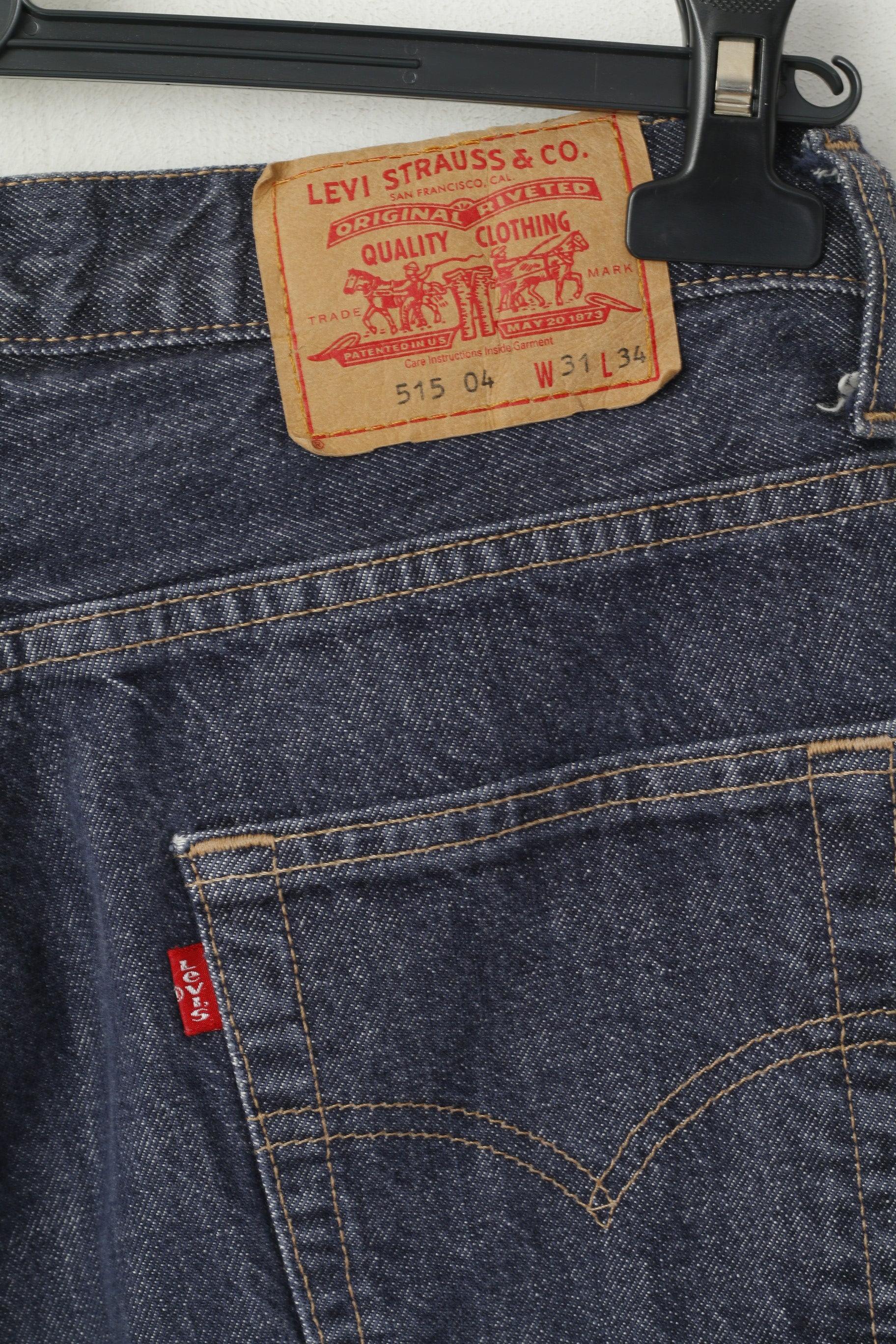 Levi Strauss &amp; CO. Uomo W 31 L 34 Pantaloni 515 Jeans Denim Pantaloni classici in cotone blu scuro