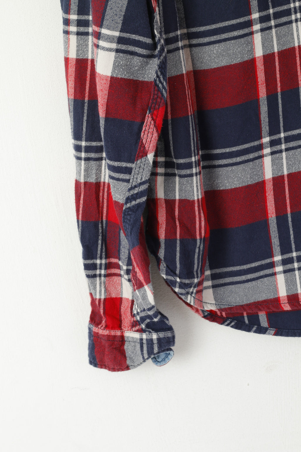 Camicia casual da uomo piuttosto verde L. Top a maniche lunghe in cotone con pullover a quadri rossi