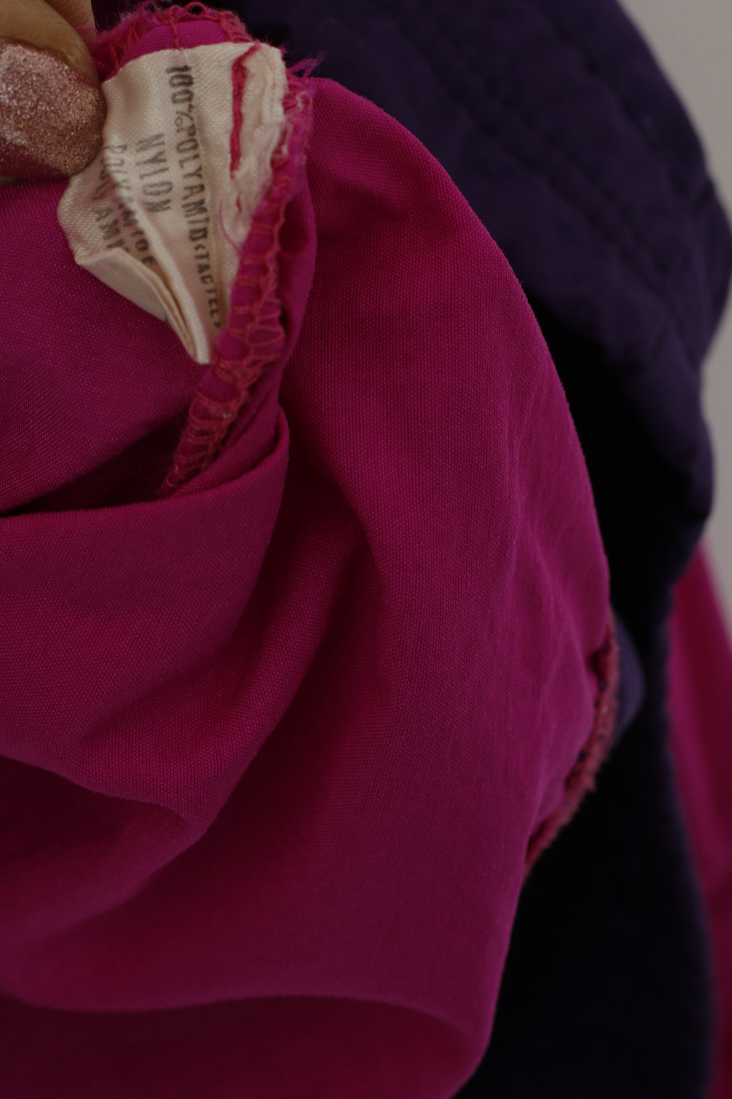 Reebok Women XL Pullover Jacket Amaranth Vintage Activewear Pockets Festival Top