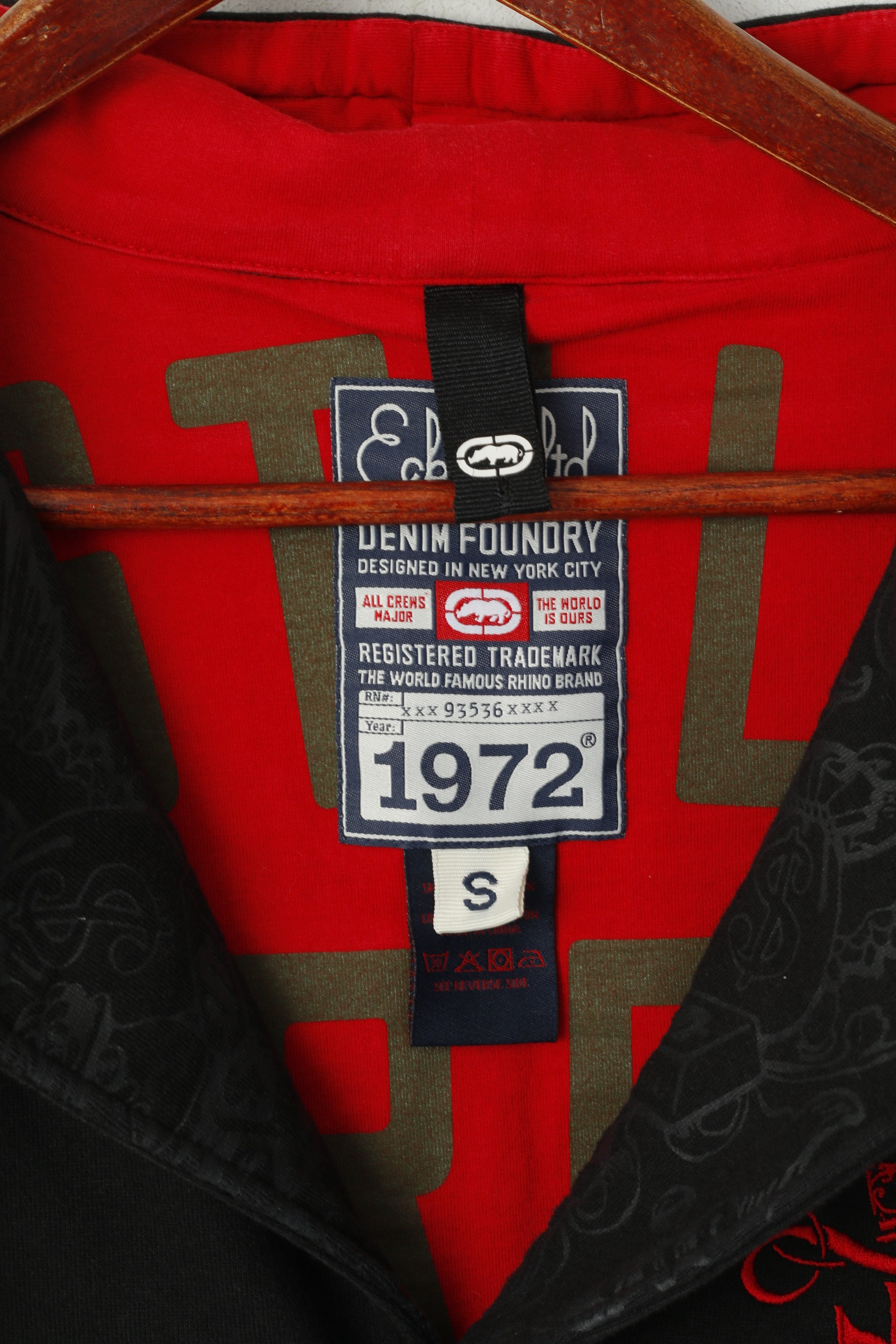 Ecko Unltd. Sweat-shirt à capuche en coton noir pour hommes, bouton détaillé sur le devant