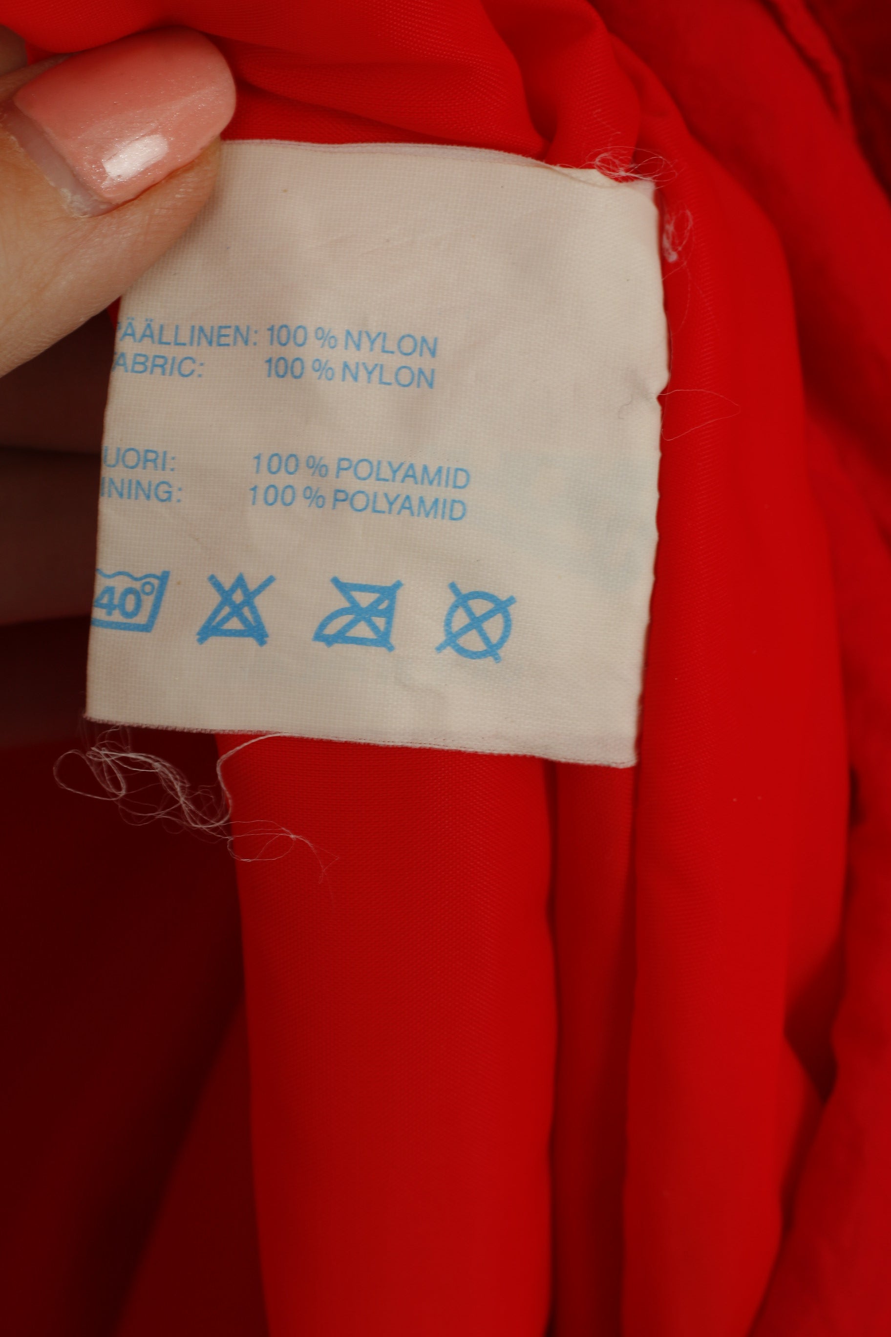 Winpool Women 42 M Ski Suit One Piece Red Vintage Nylon Snowboarding Finland Snow Suit