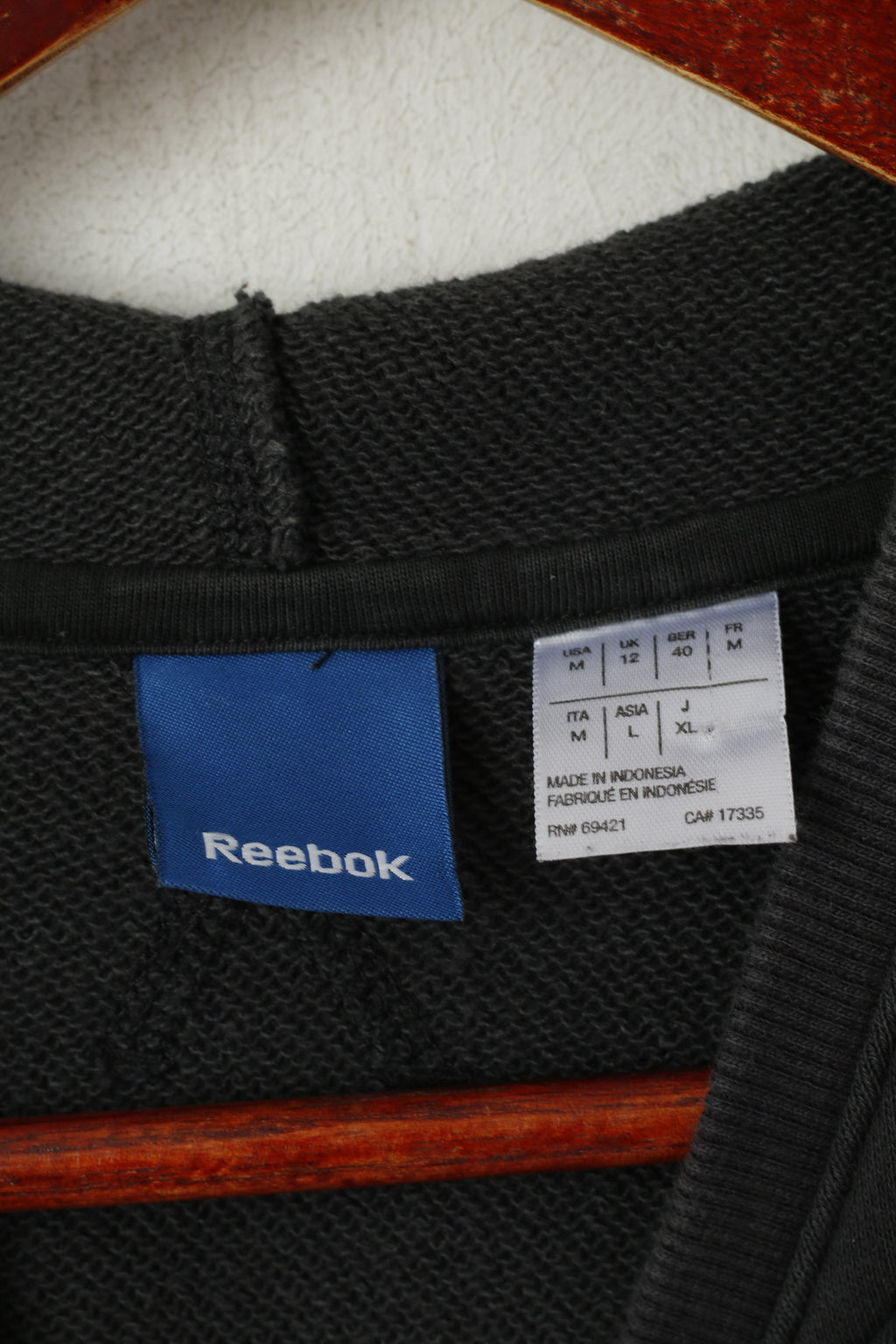 Reebok femmes 12 M sweat noir coton vêtements de sport à capuche haut court