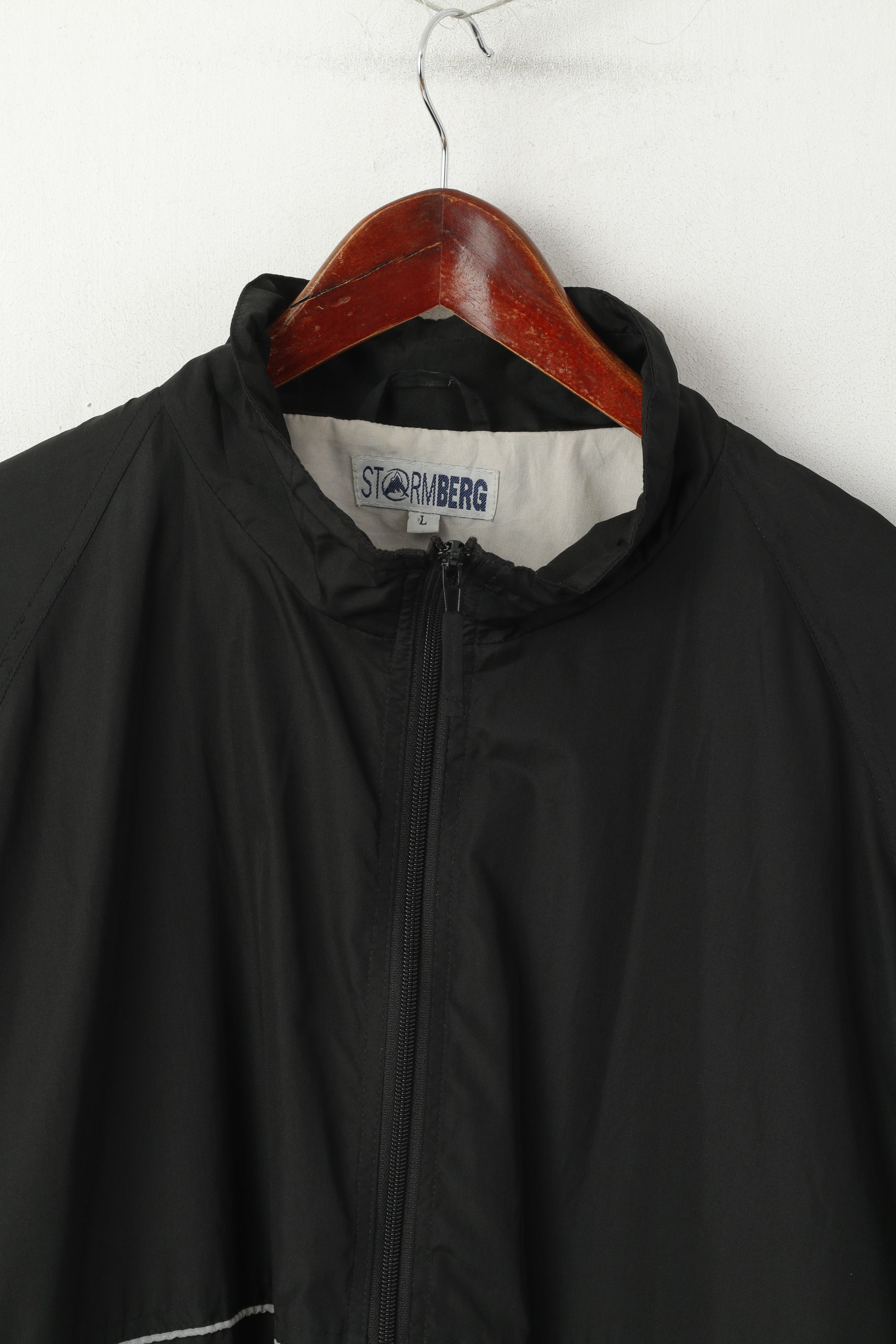 Stormberg on sale jacket price