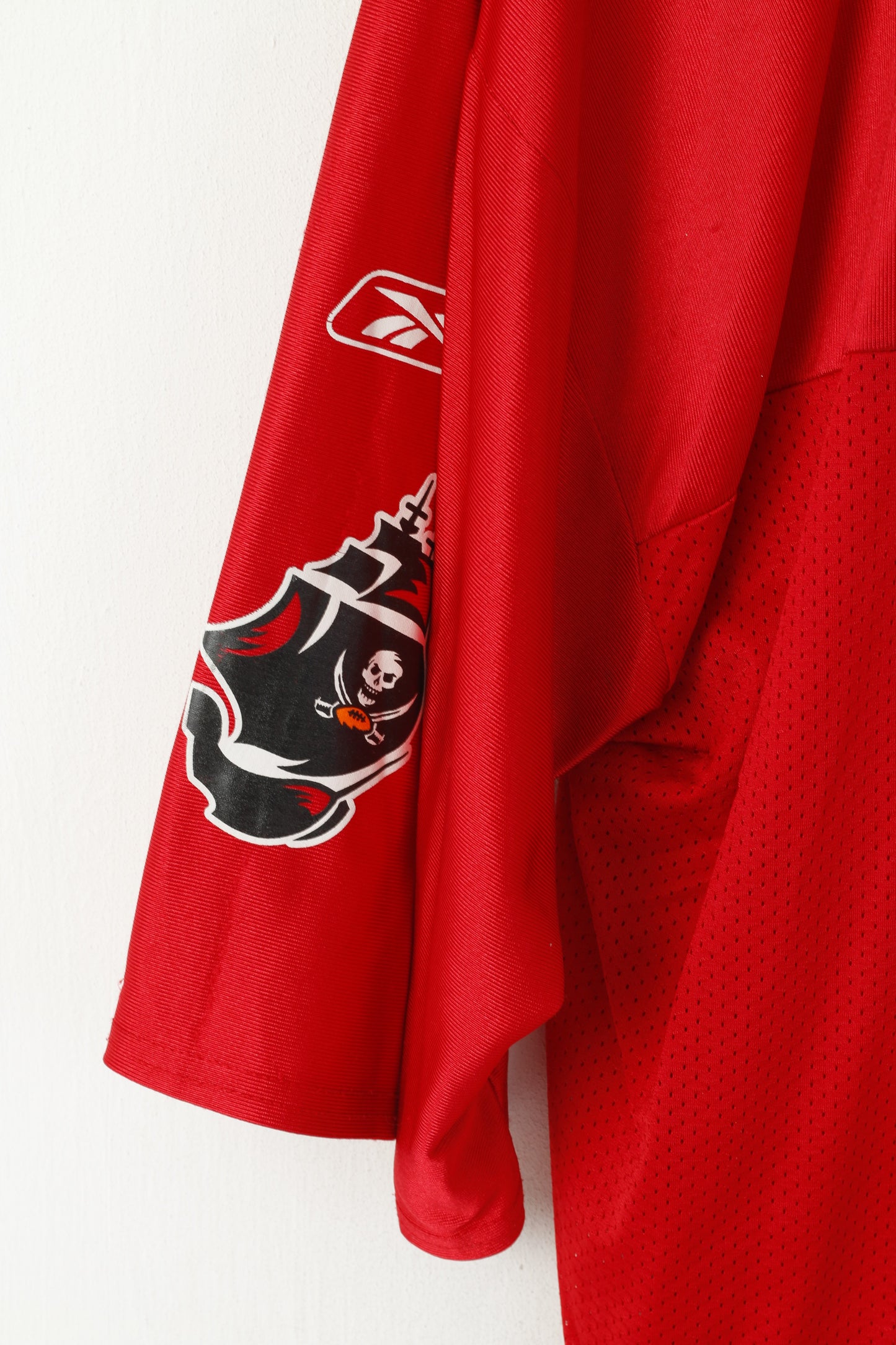 Reebok NFL Men M Shirt Red Tampa Bay Buccaneers Nylon Griese #8 Vintage Jersey Top