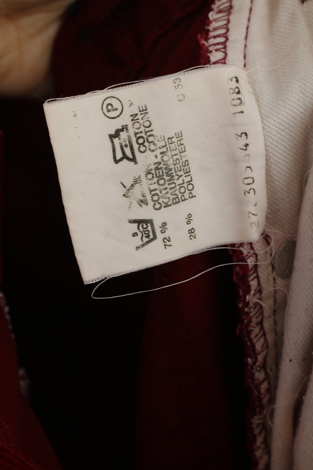 Pantaloni Levi's da donna W 34 L 36 Pantaloni classici retrò in cotone di velluto a coste bordeaux