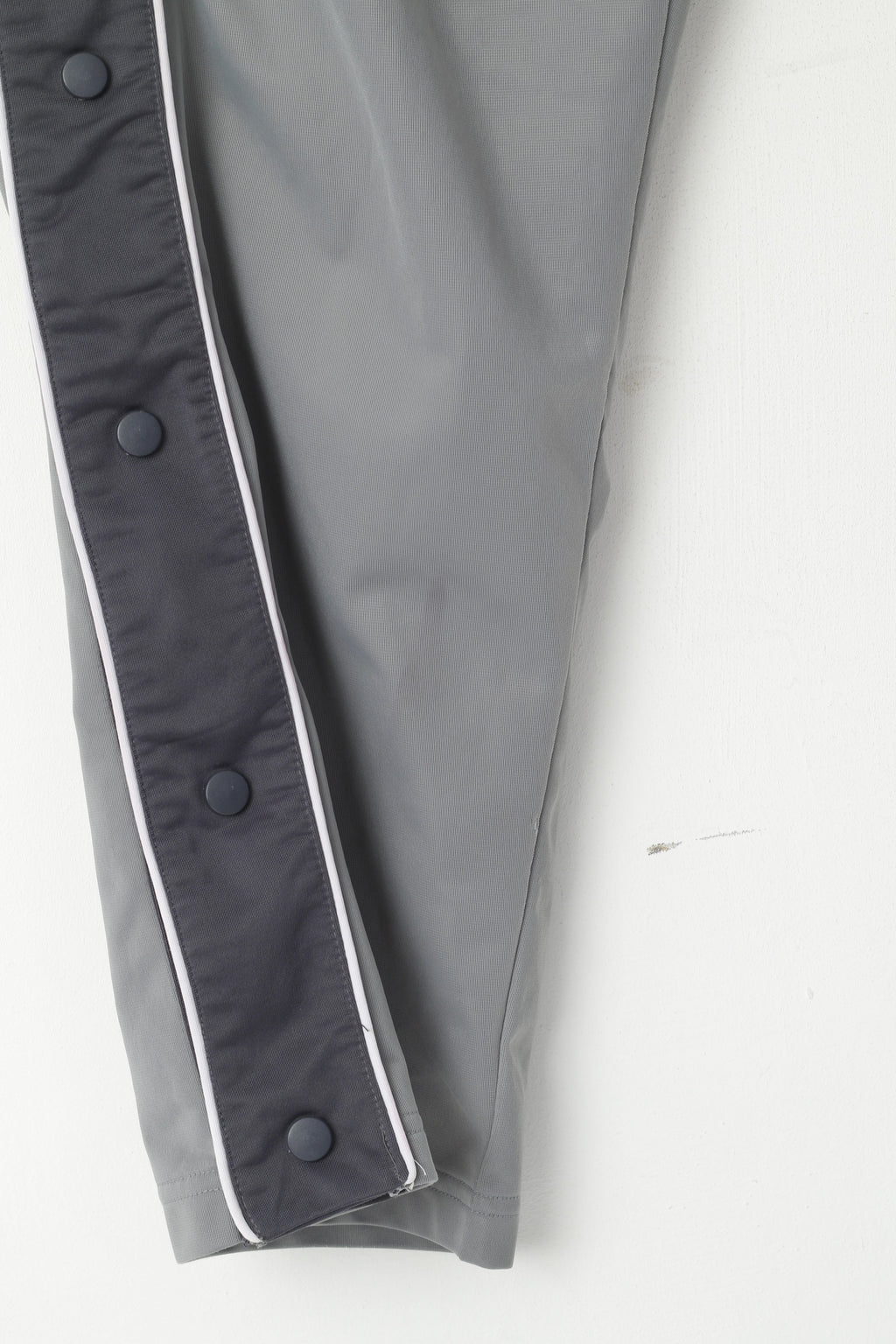 MC Orvis Sport Men 56 XL Sweatpants Grey Shiny Sportswear Side Snap Trousers