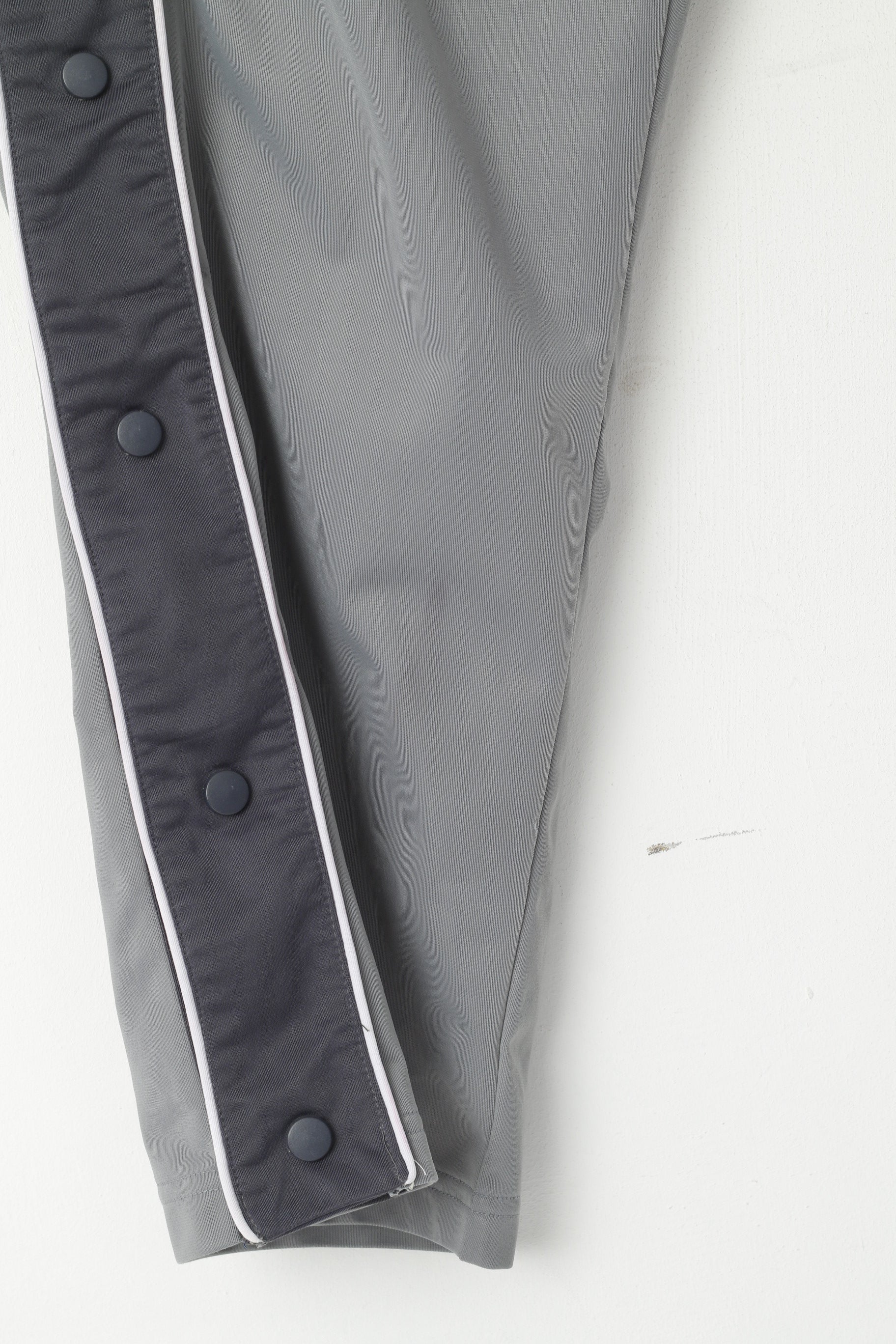 MC Orvis Sport Men 56 XL Sweatpants Grey Shiny Sportswear Side Snap Trousers