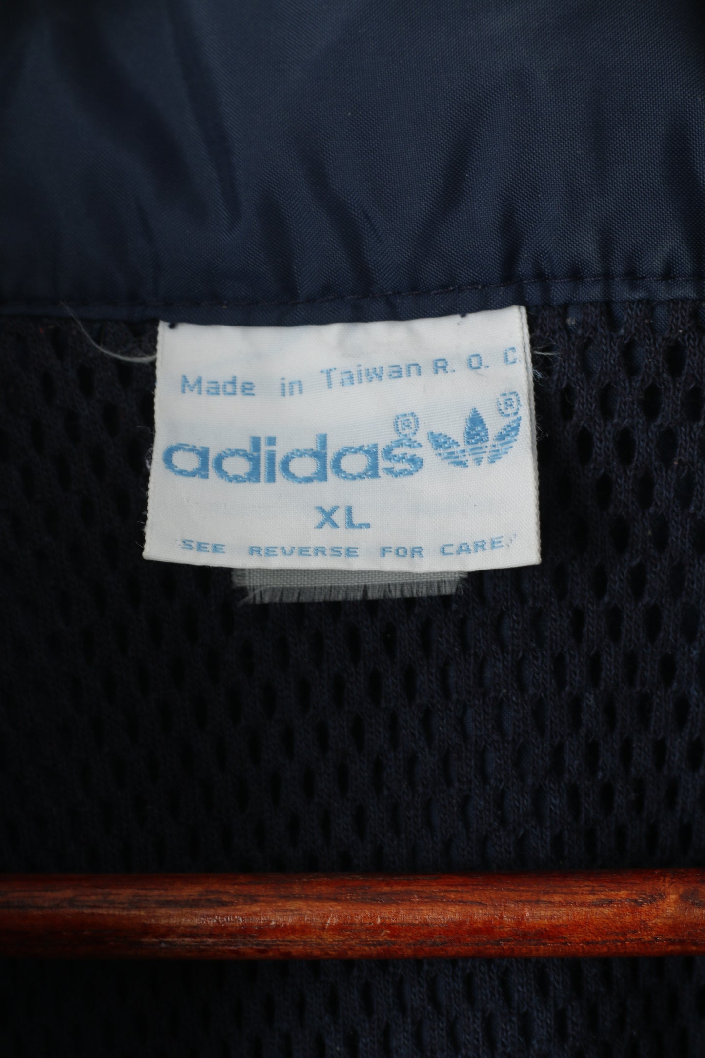 Giacca pullover Adidas da uomo XL blu scuro vintage con zip collo cappuccio nascosto top riflettente