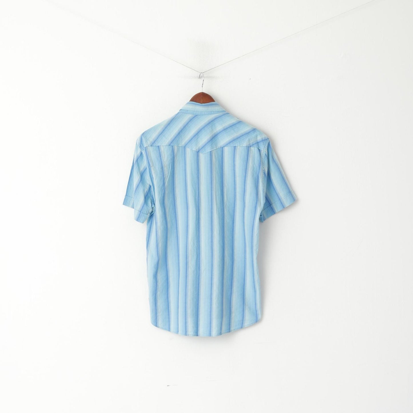 Duck and Cover Men L (M) Casual Shirt Blue Striped Cotton Snap Short Sleeve Retro Top